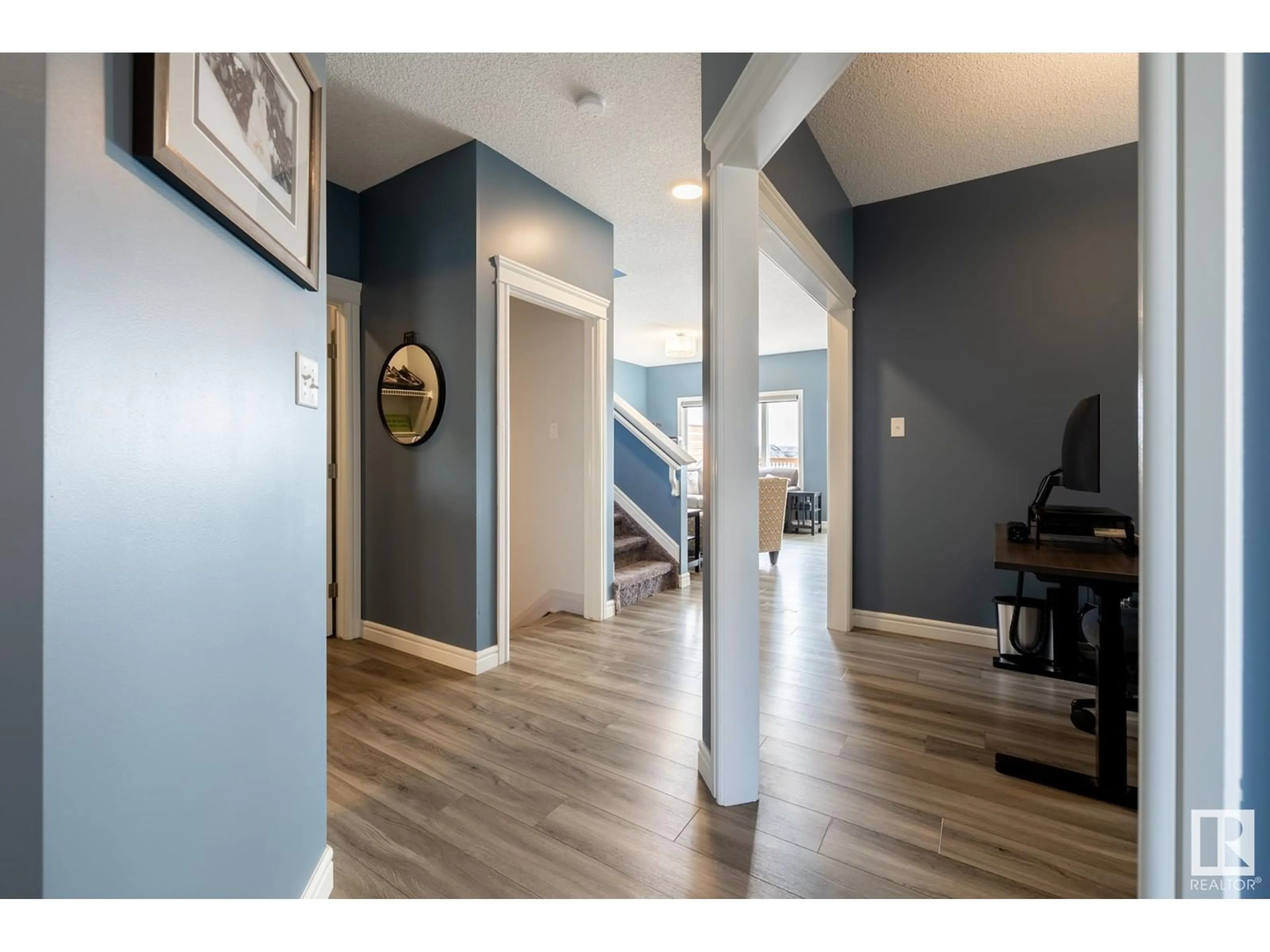 Indoor entryway for 12103 177 AV, Edmonton Alberta T5X0K9