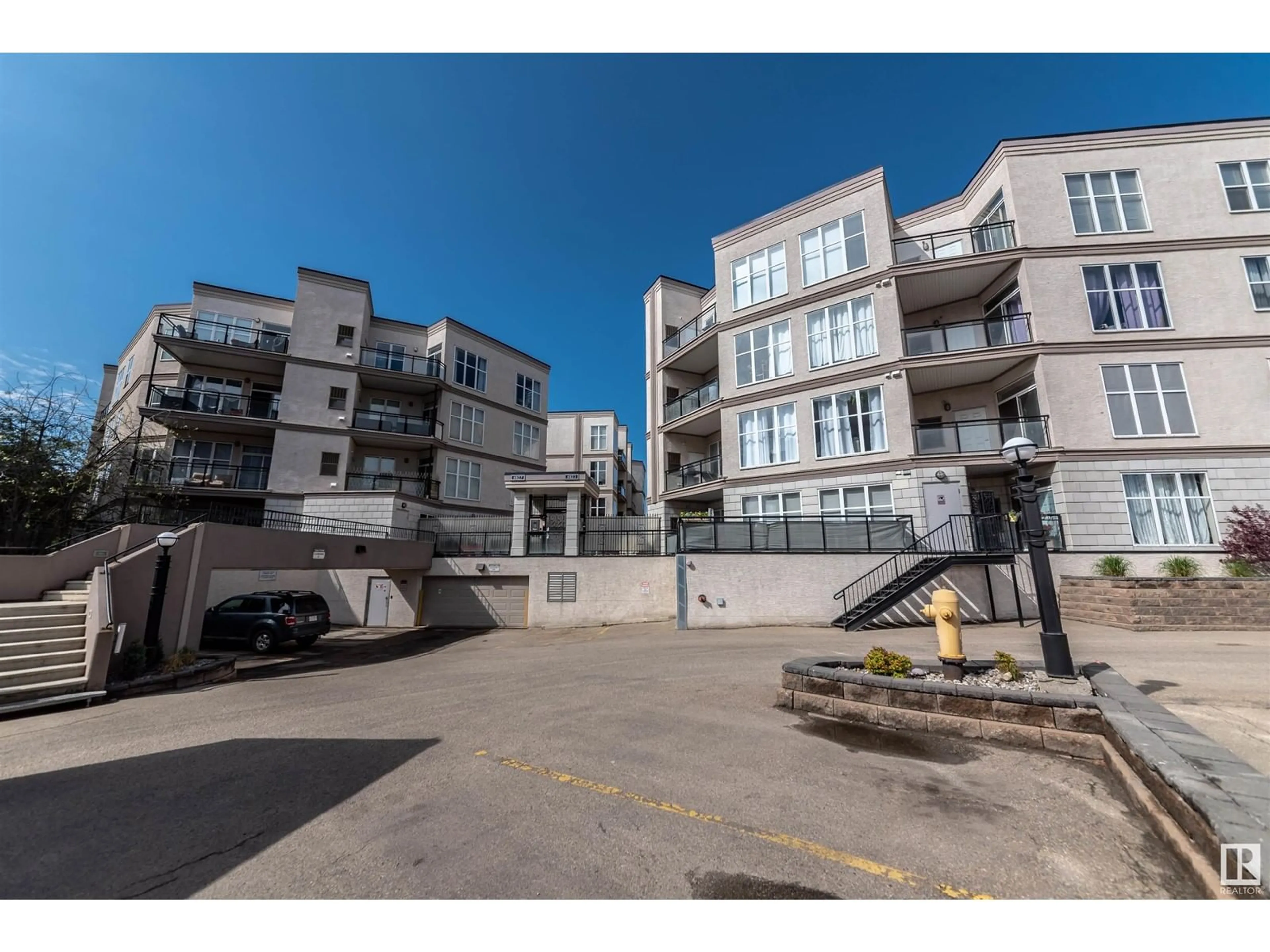 Unknown for 4827 - 150 104A ST NW, Edmonton Alberta T6H0R5