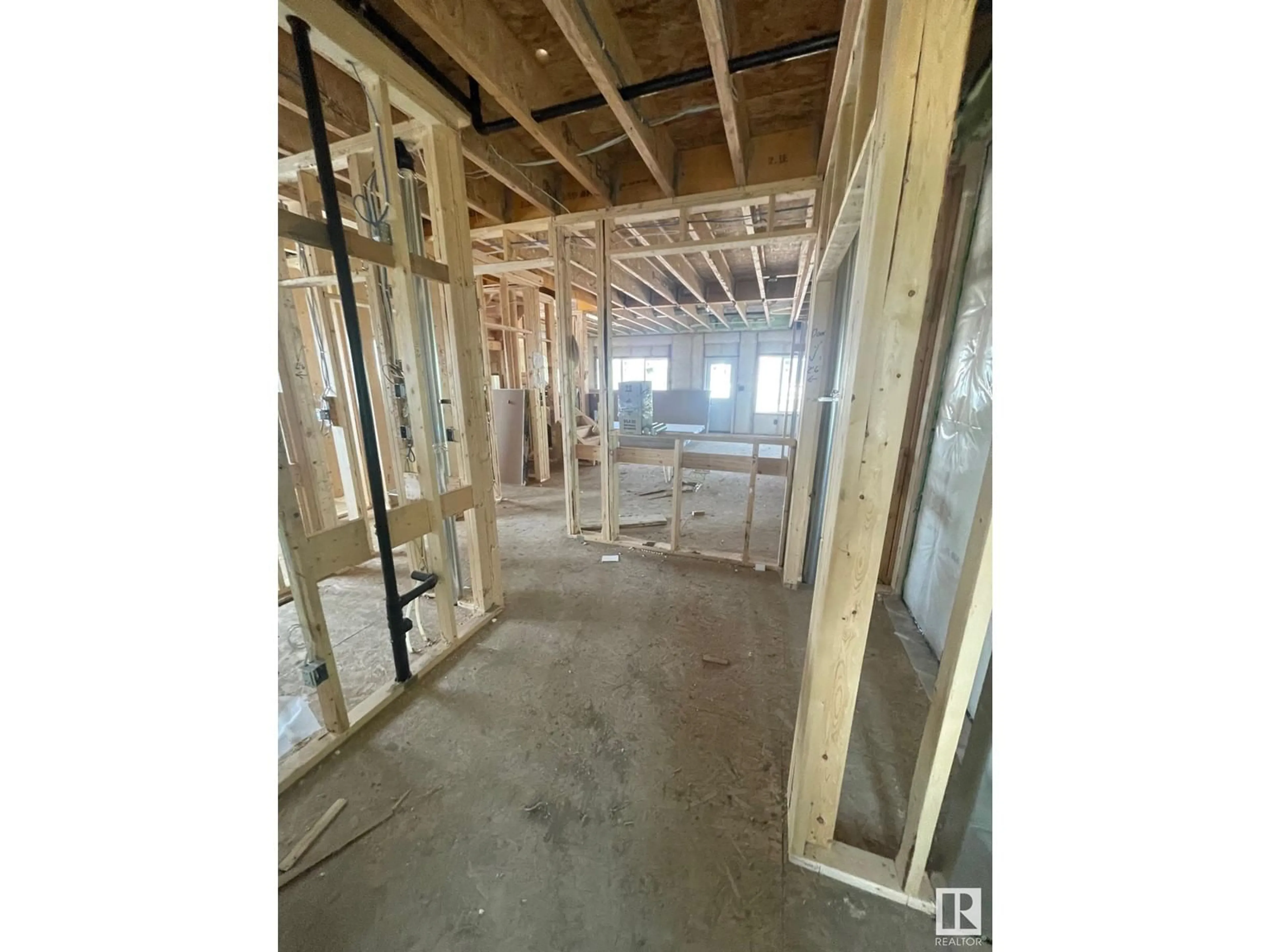 A pic of a room for 9106 ELVES LO, Edmonton Alberta T6M3G2