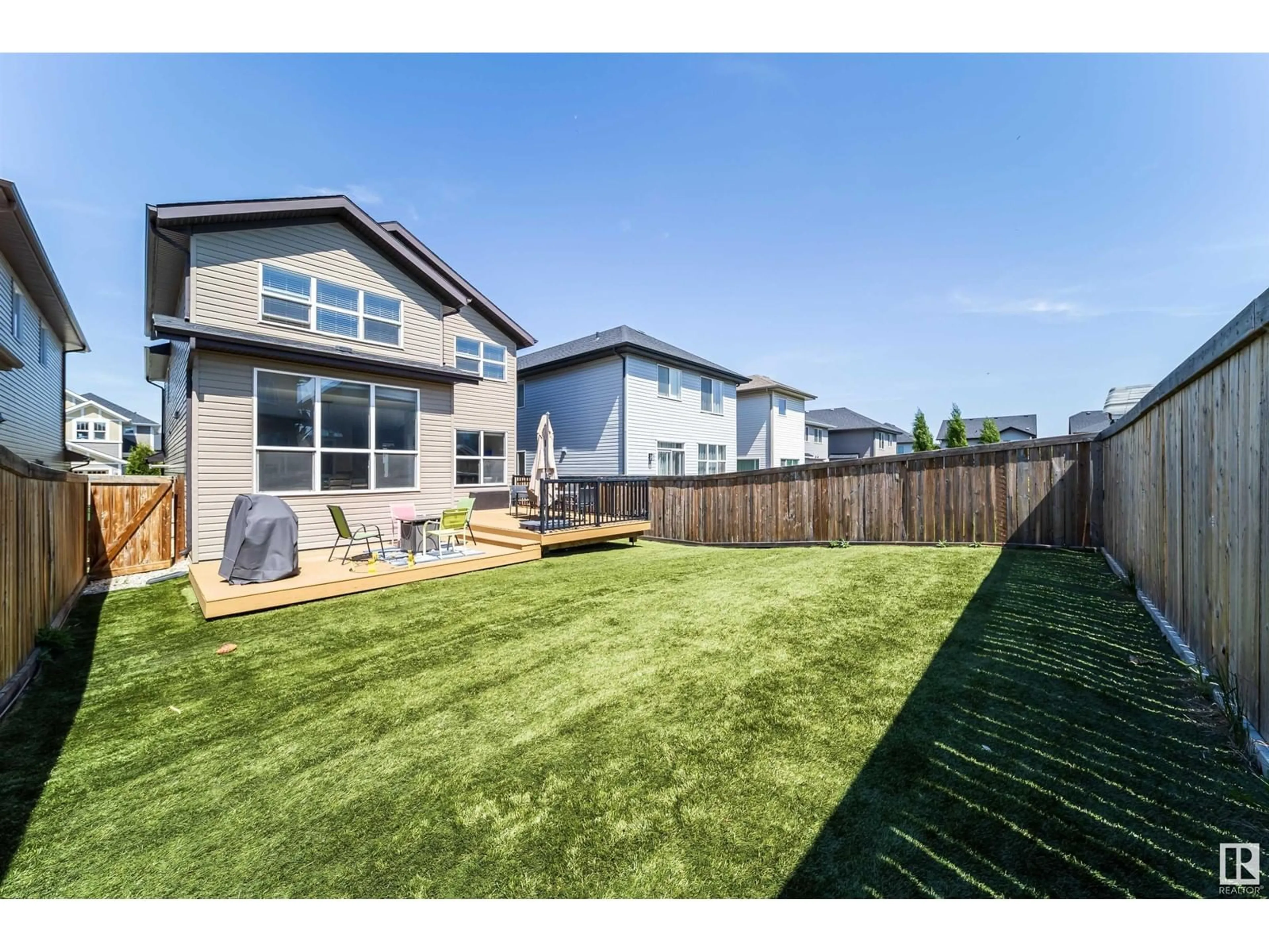 A pic from outside/outdoor area/front of a property/back of a property/a pic from drone, mountain view for SW - 5462 ALLBRIGHT SQUARE, Edmonton Alberta T6W3H6