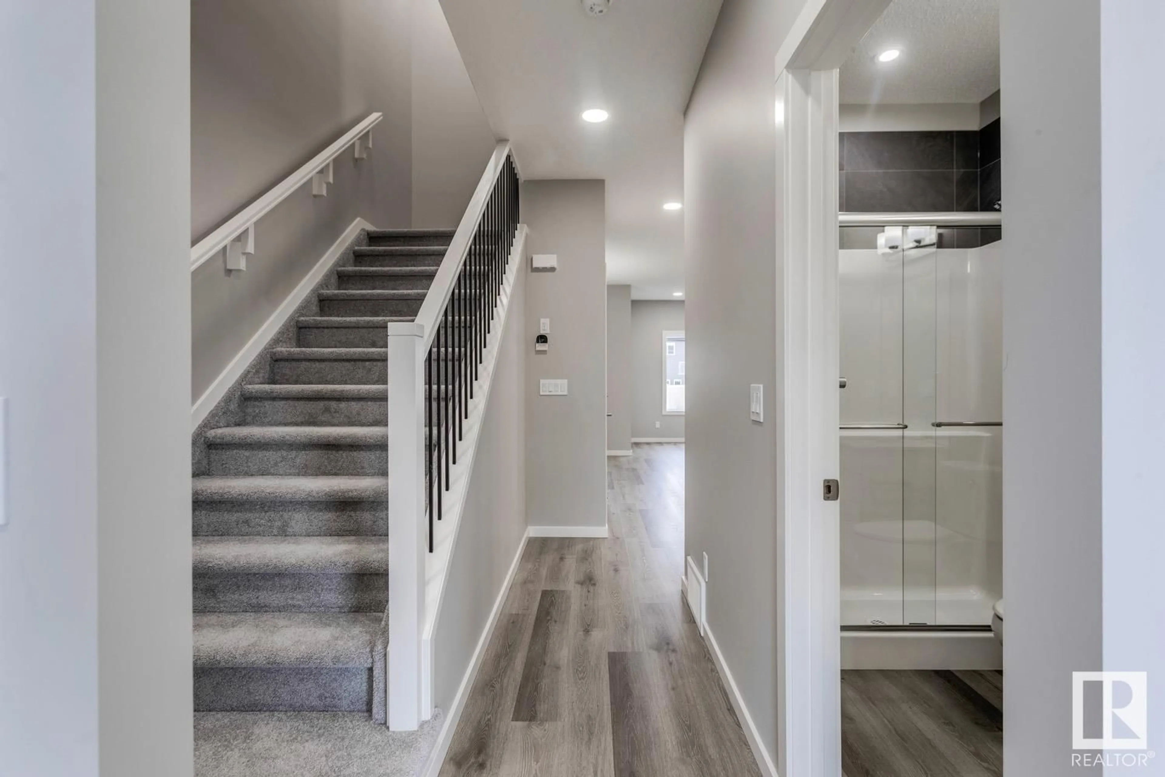 Indoor entryway for 7367 181 AV, Edmonton Alberta T5Z0M2
