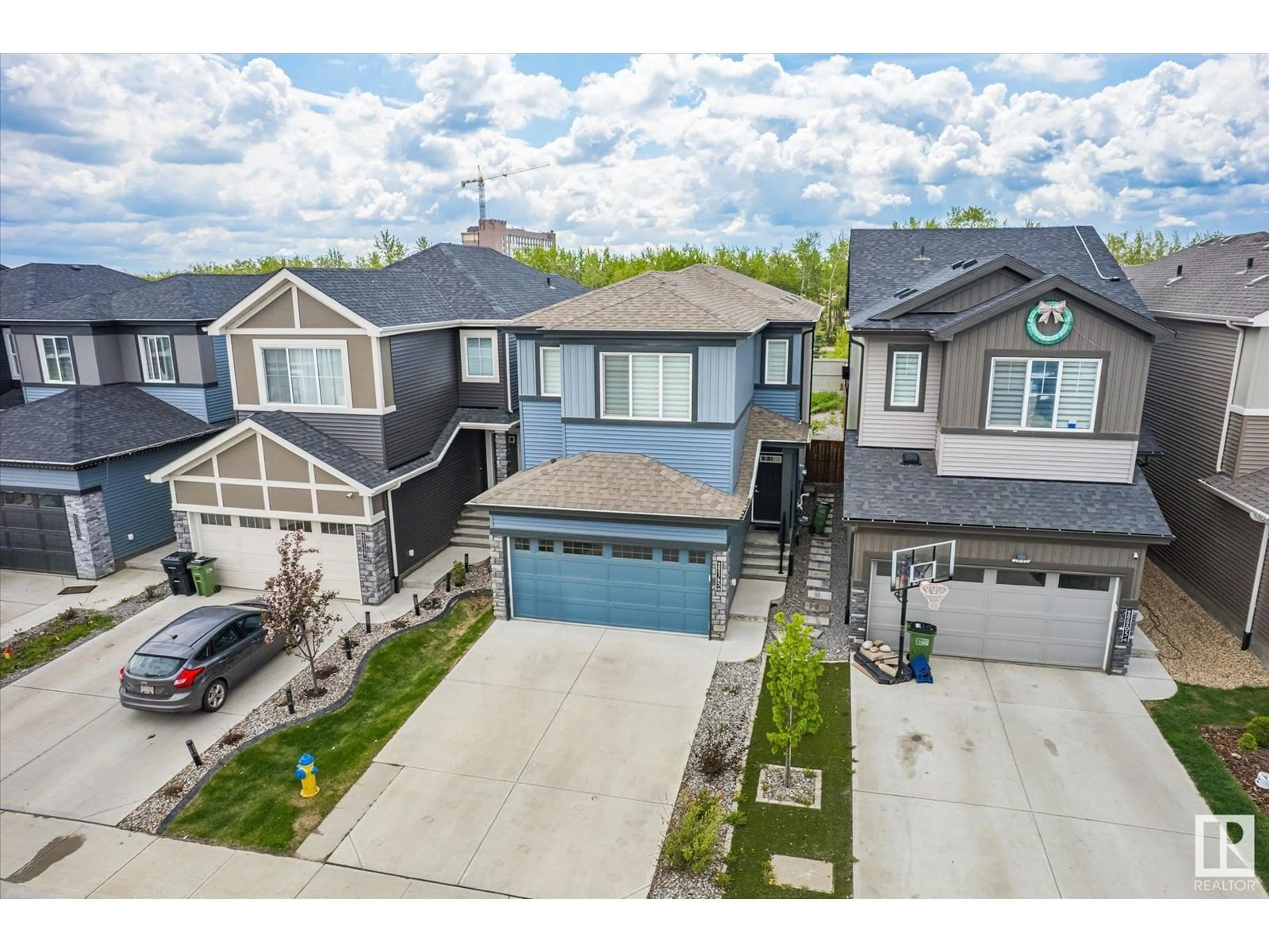 A pic from outside/outdoor area/front of a property/back of a property/a pic from drone, street for NW - 22143 80 AV, Edmonton Alberta T5T4S2