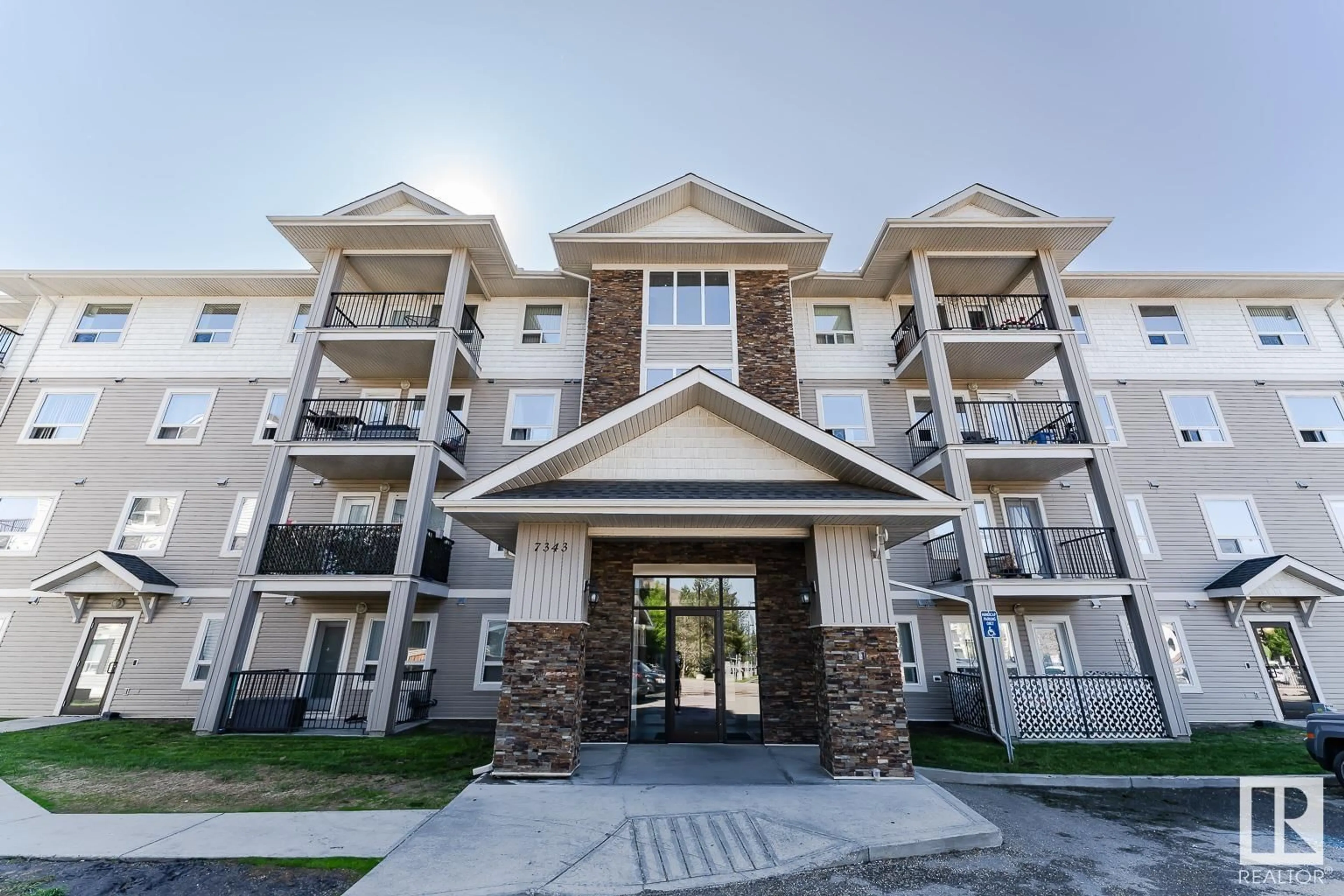 Unknown for 2205 TEWILLEGAR DR, Edmonton Alberta T6R0M2