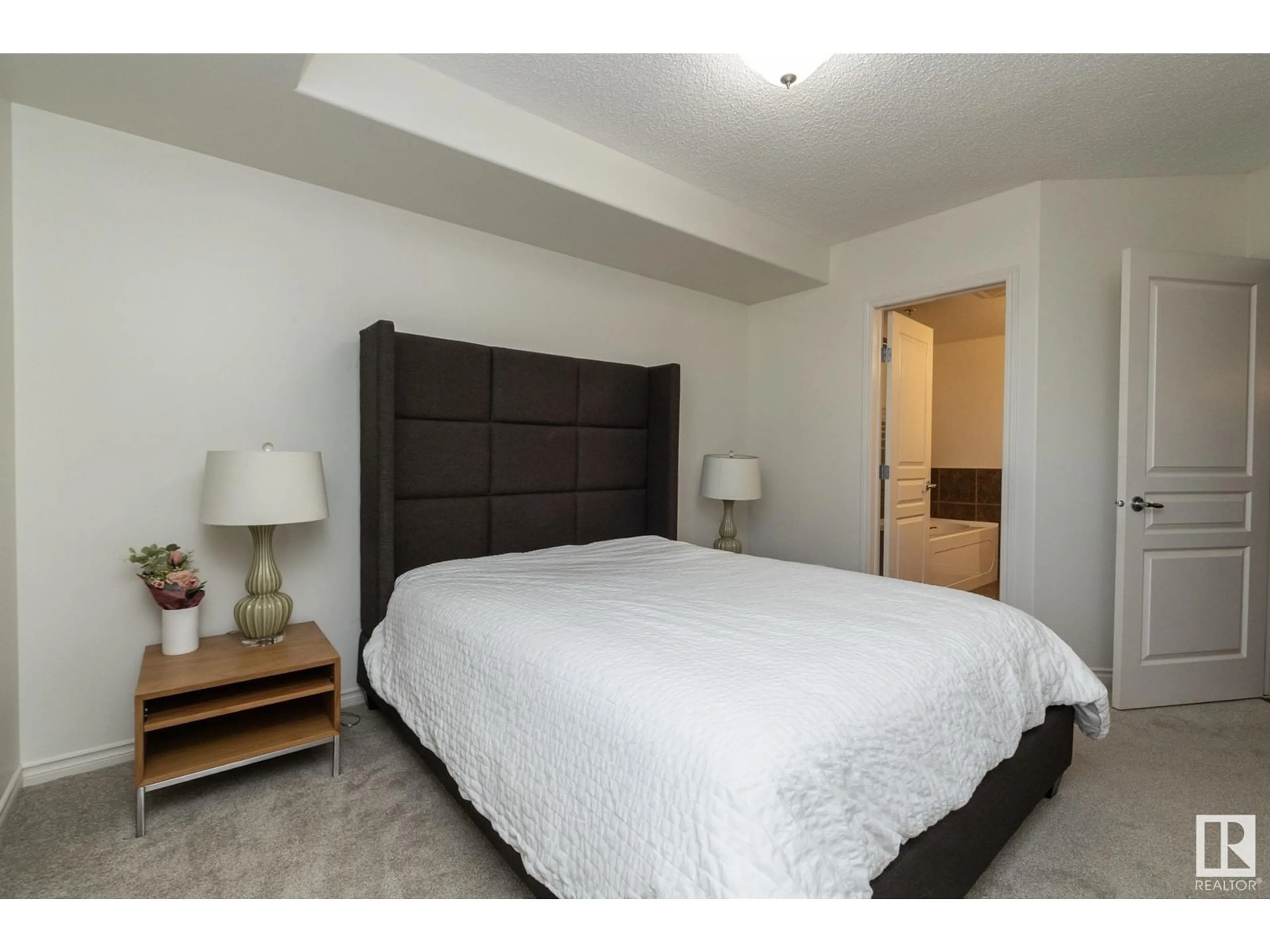 Bedroom with bed, unknown for #403 - 9707 106 ST, Edmonton Alberta T5K0B7