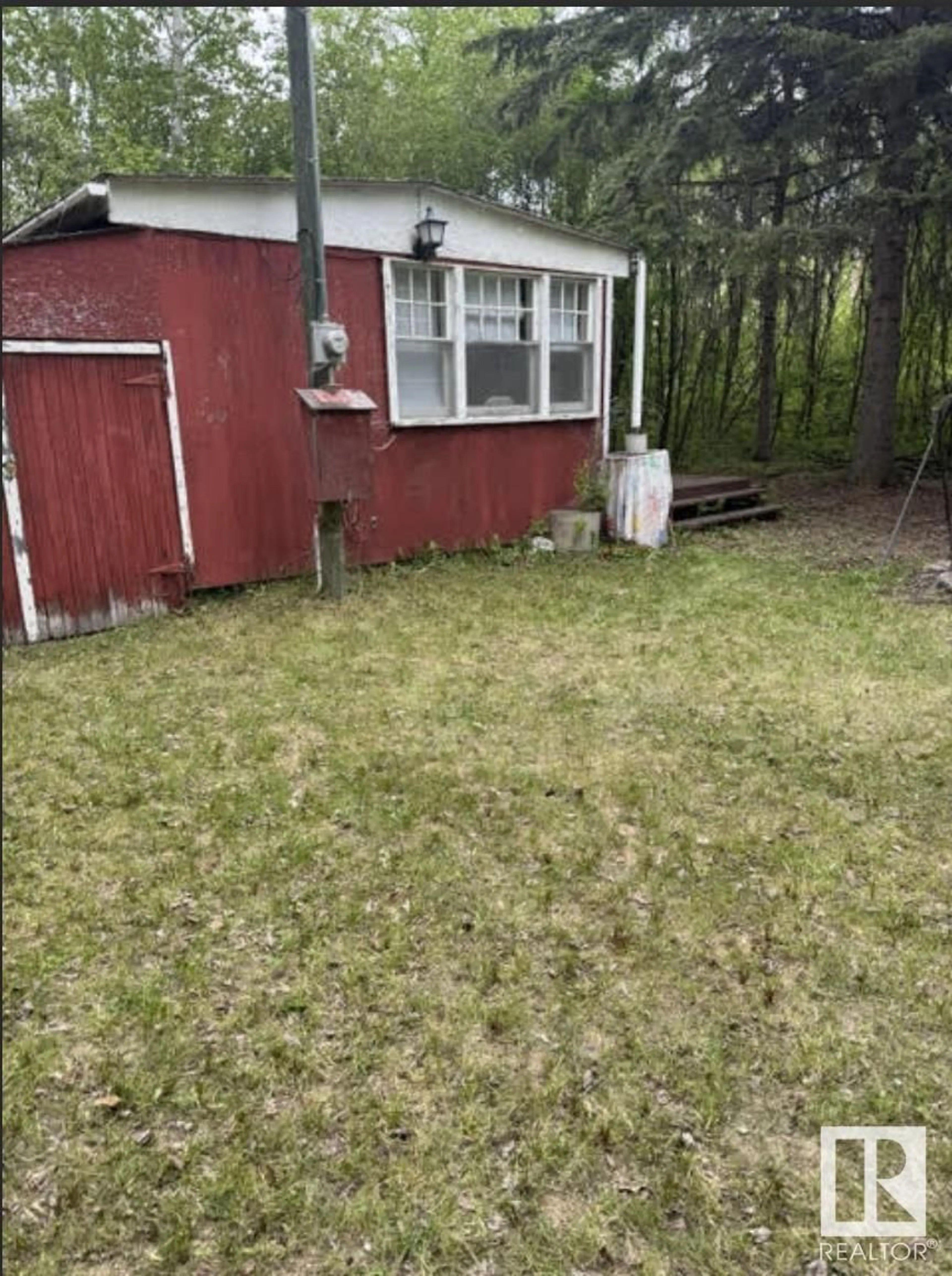 Shed for 3 LESLIES RD, Rural Athabasca County Alberta T9S1R9