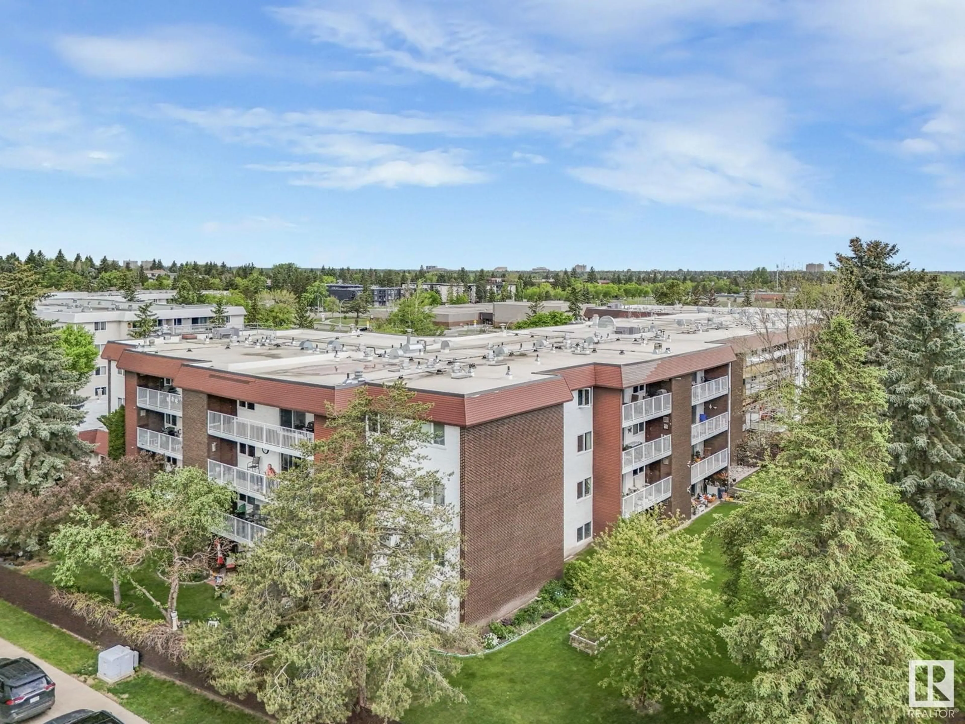 A pic from outside/outdoor area/front of a property/back of a property/a pic from drone, unknown for #207 - 14810 51 AV, Edmonton Alberta T6H5G5