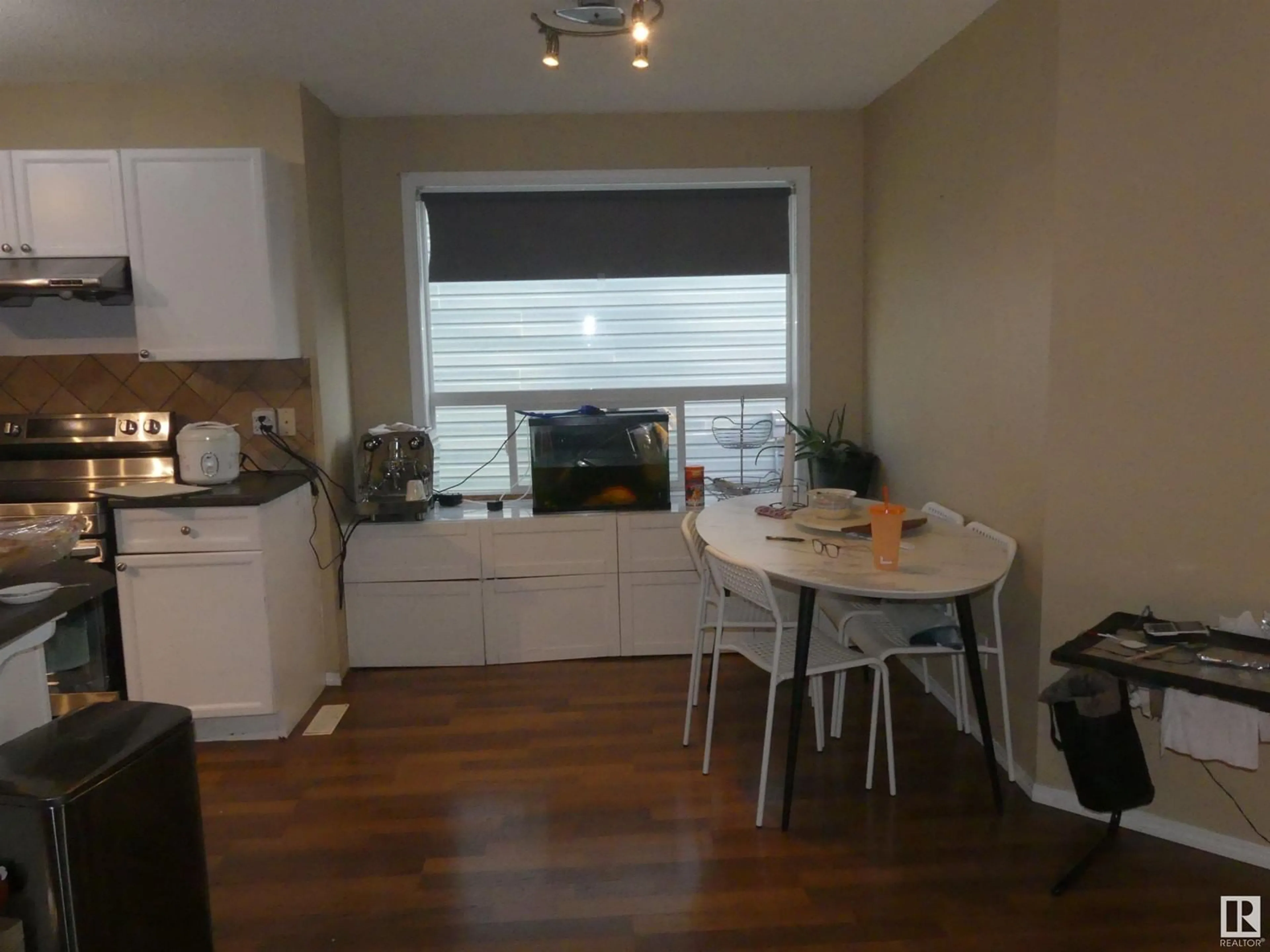A pic of a room for NW - 15930 139 ST, Edmonton Alberta T6V1S6