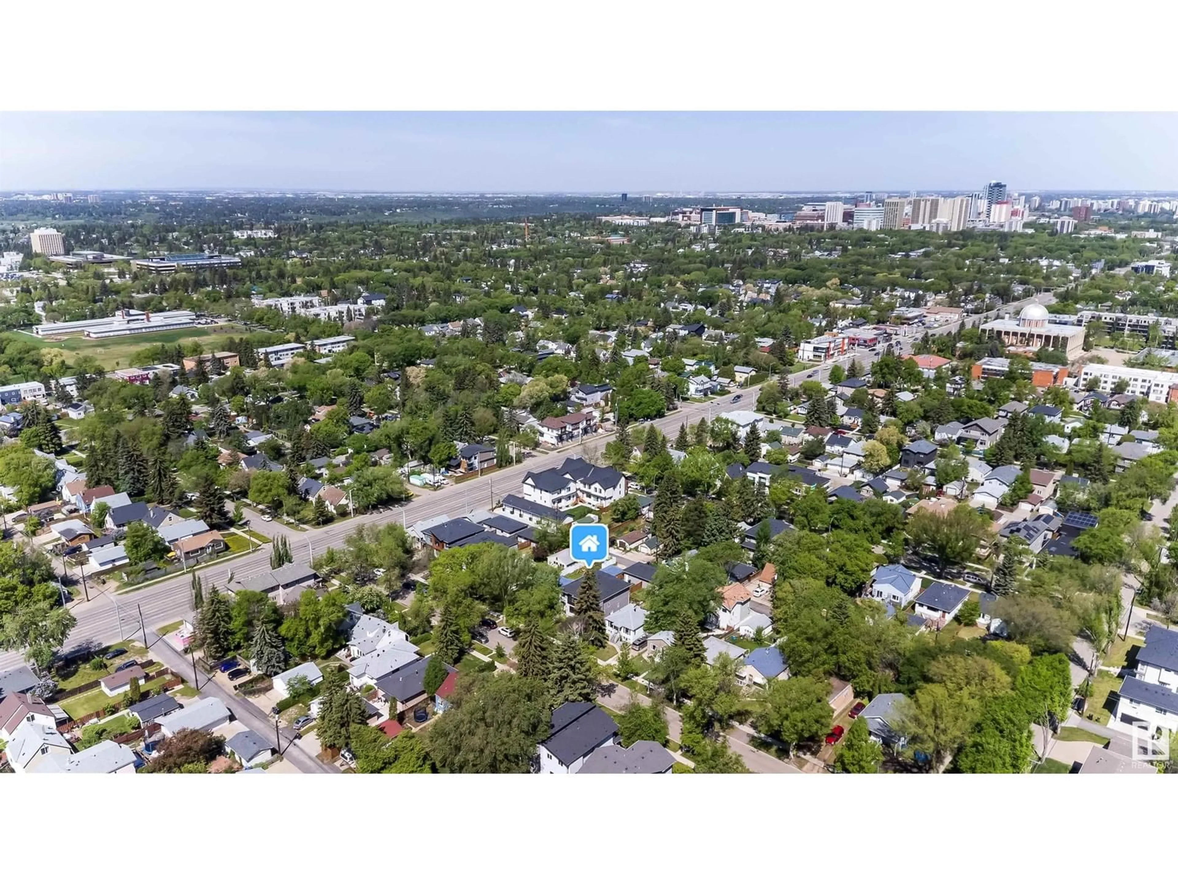 A pic from outside/outdoor area/front of a property/back of a property/a pic from drone, city buildings view from balcony for NW - 10822 66 AV, Edmonton Alberta T6H1X9