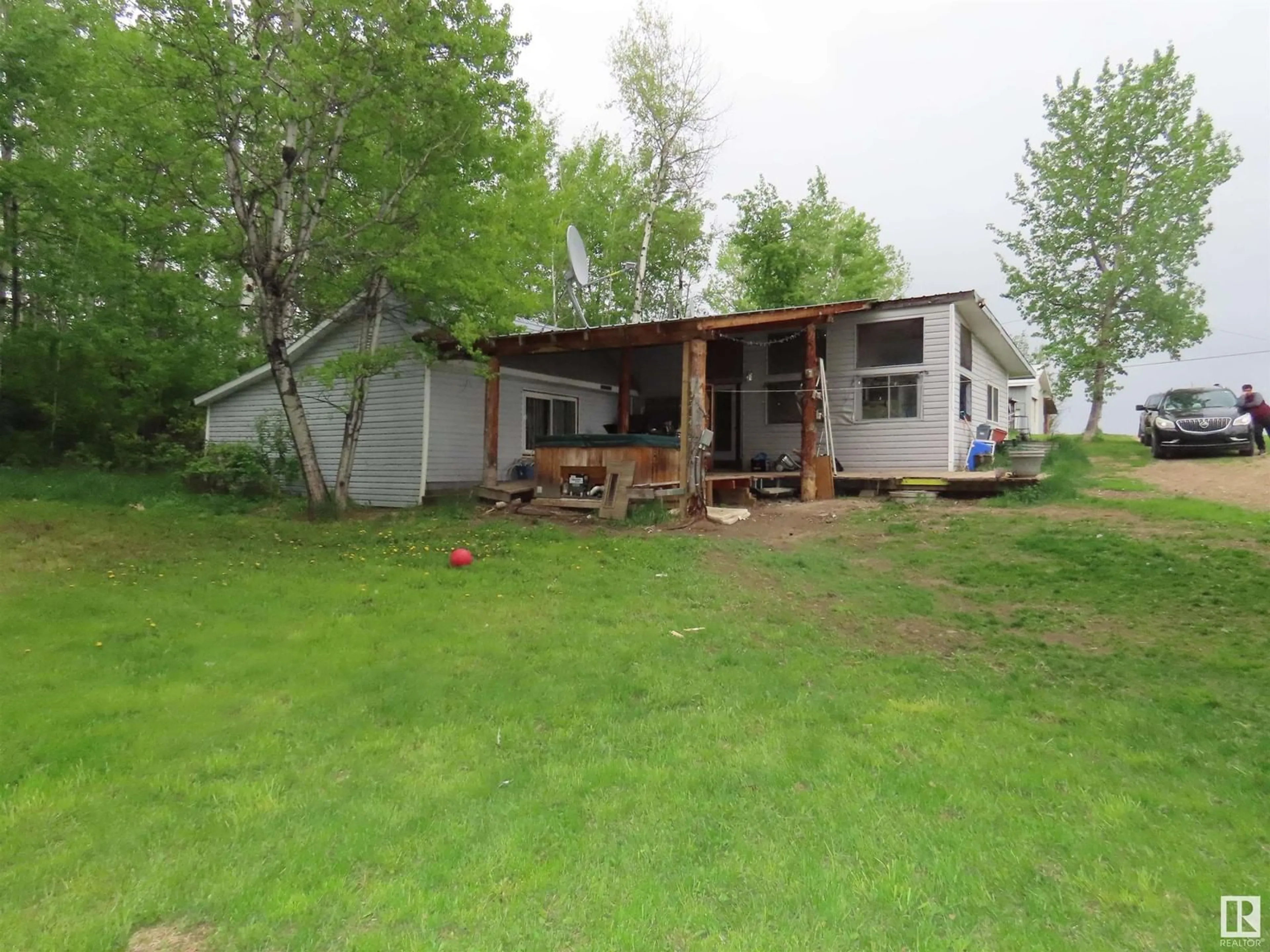 Unknown for 9517 TWP 572, Rural Lac Ste. Anne County Alberta T0E1N0