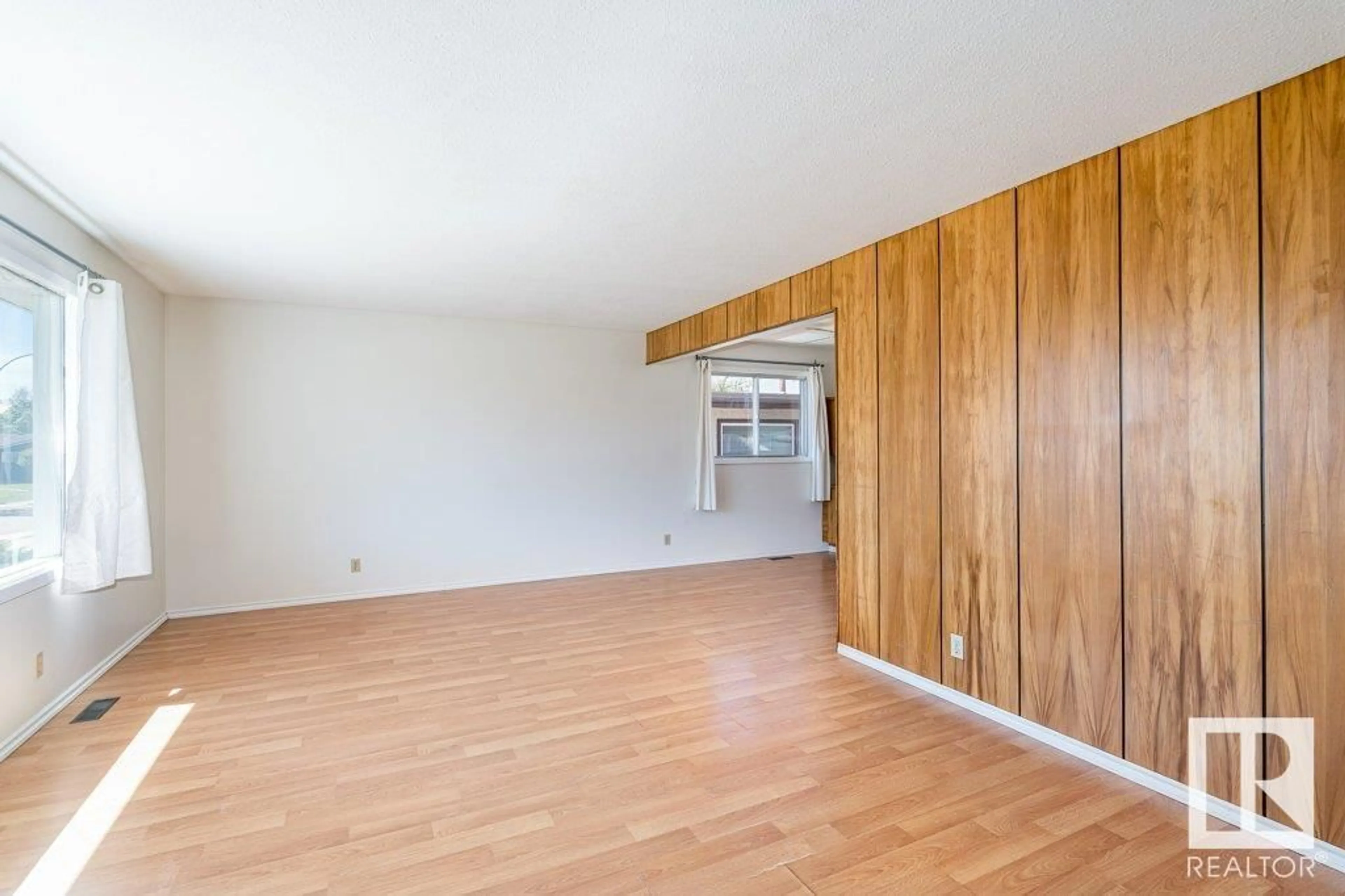 A pic of a room for 9508 147 AV, Edmonton Alberta T5E2K6