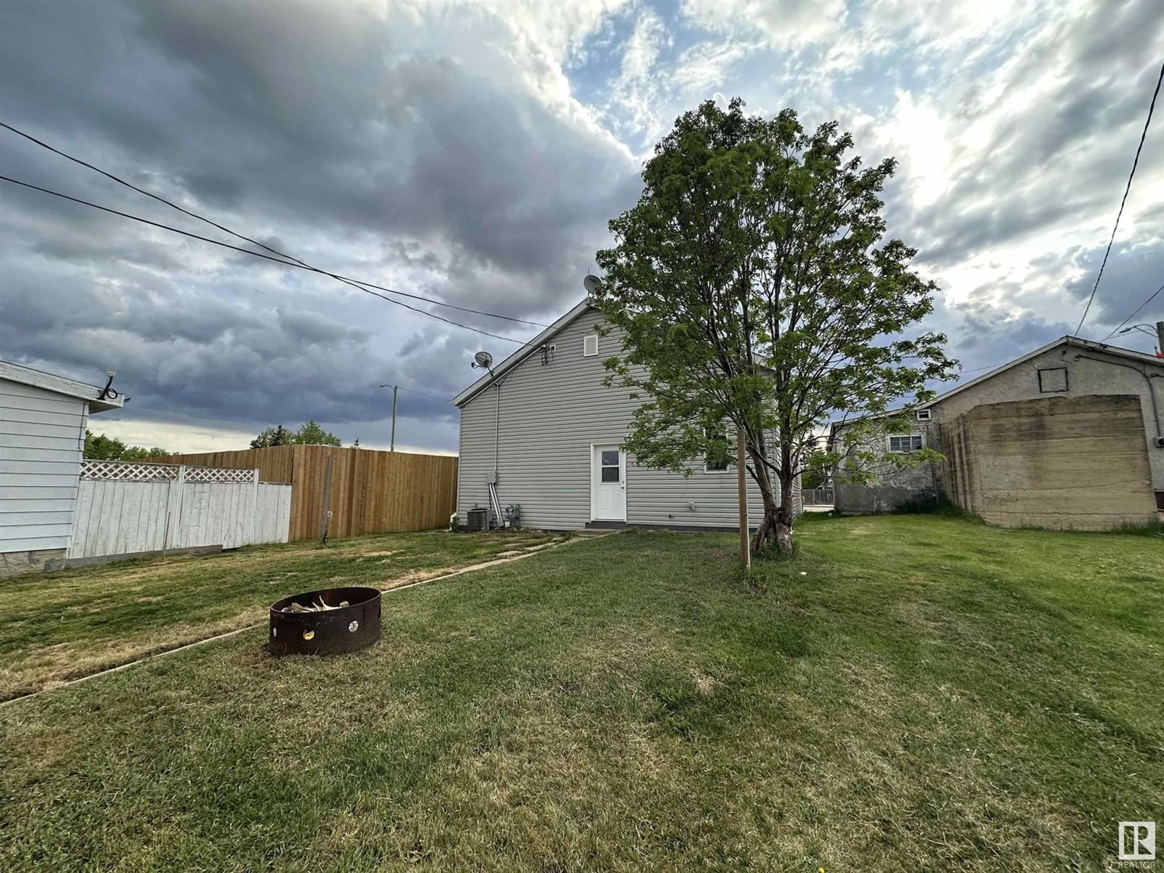 Unknown for 5015 50 ST, Waskatenau Alberta T0A3P0