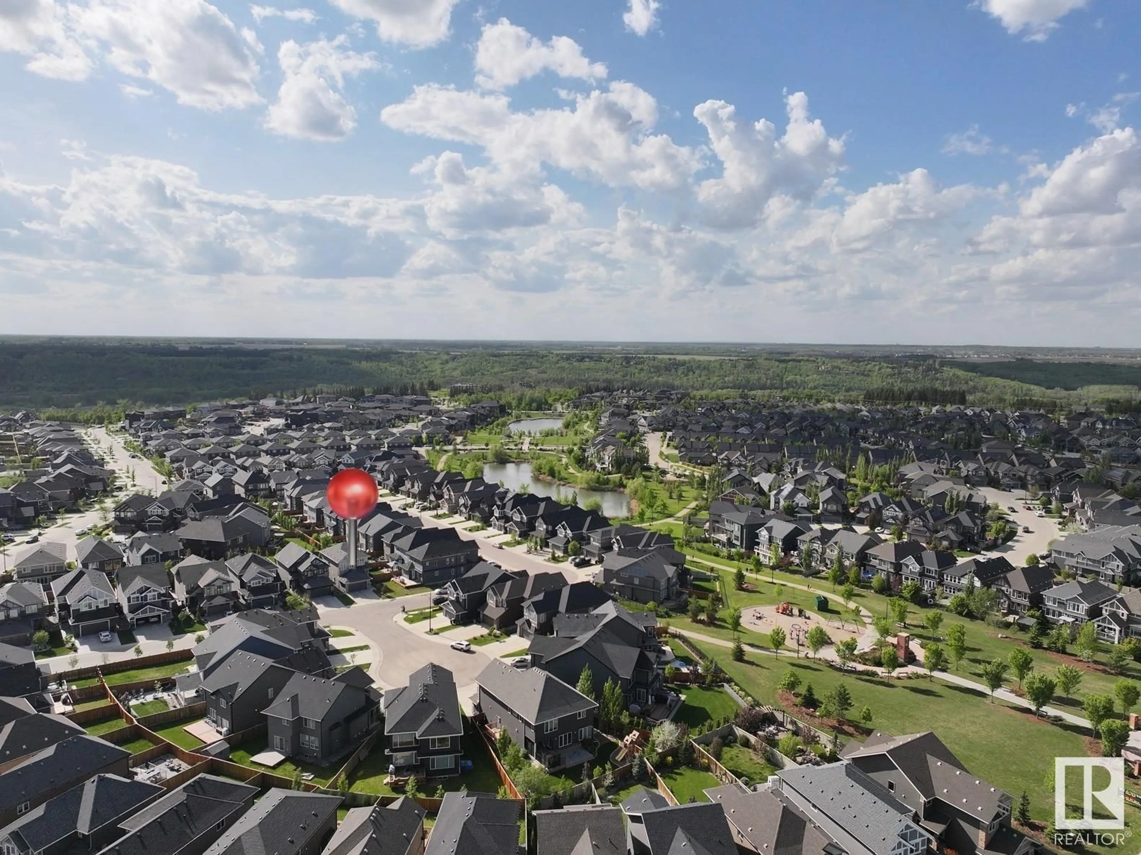 A pic from outside/outdoor area/front of a property/back of a property/a pic from drone, unknown for 5718 KEEPING CR, Edmonton Alberta T6W4K4