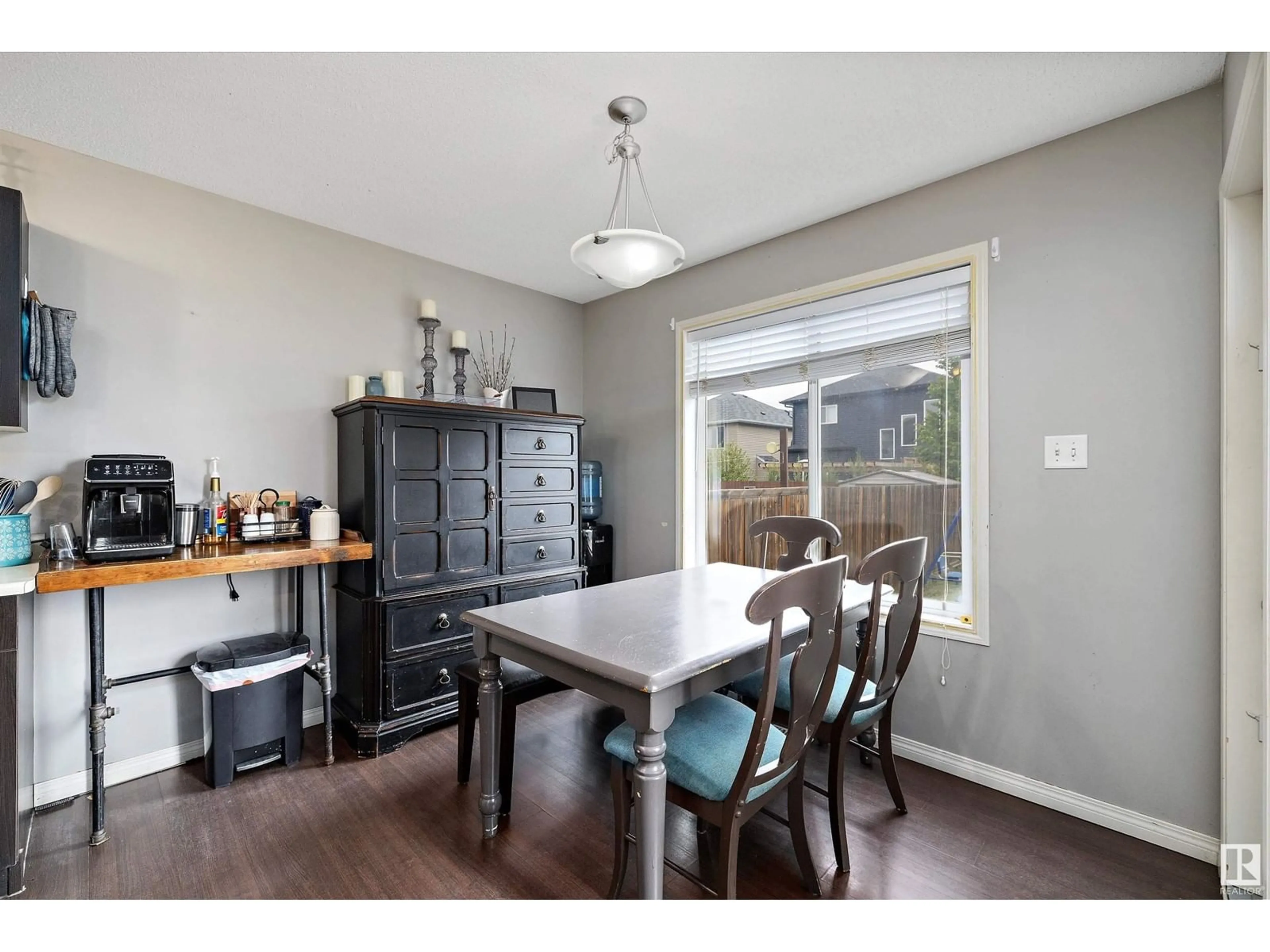Dining room, wood/laminate floor for 28 CARAGANA WY, Fort Saskatchewan Alberta T8L0H8
