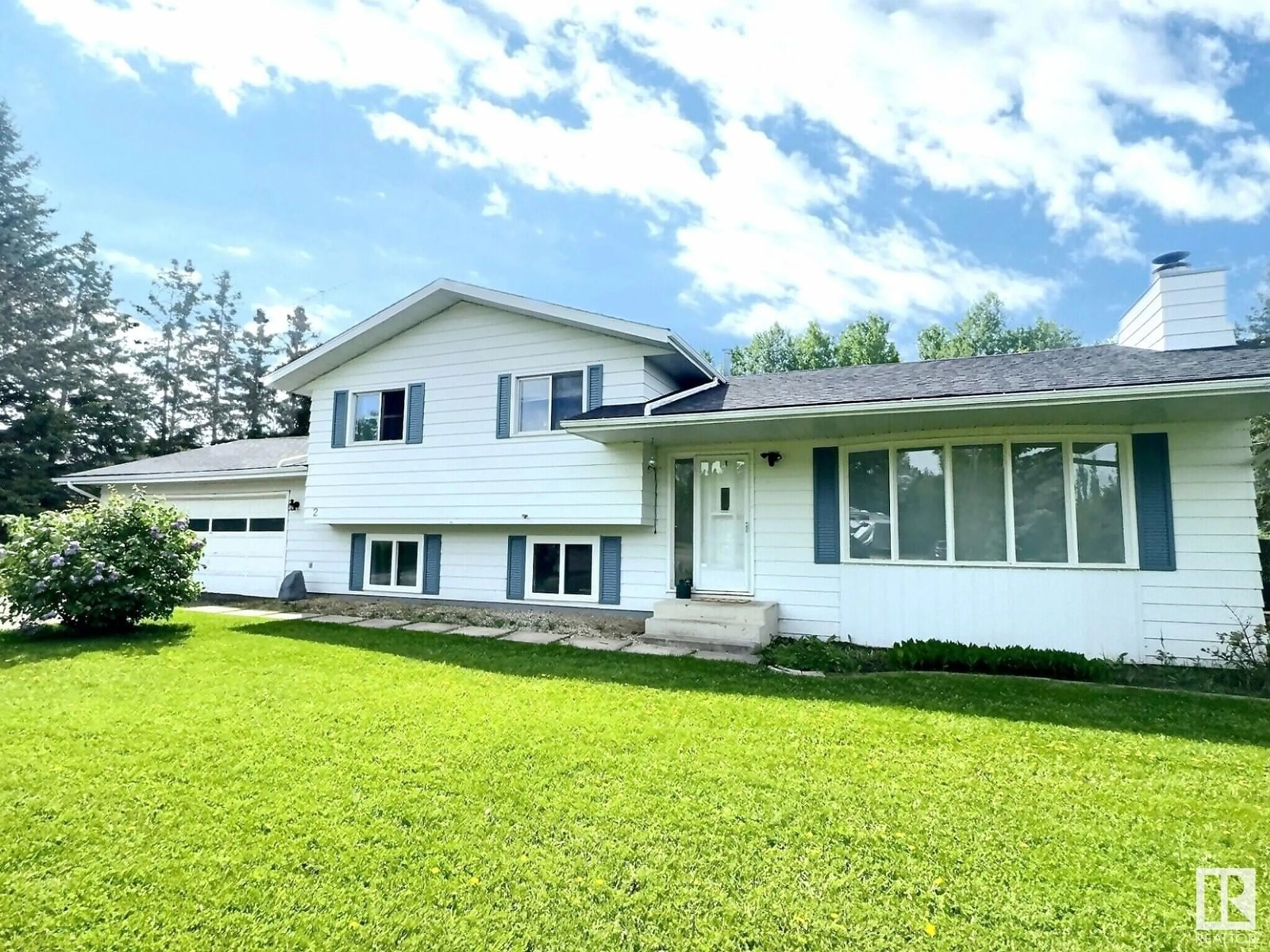Home with vinyl exterior material, unknown for 2 POWER DR, Rural Lac Ste. Anne County Alberta T0E0A0