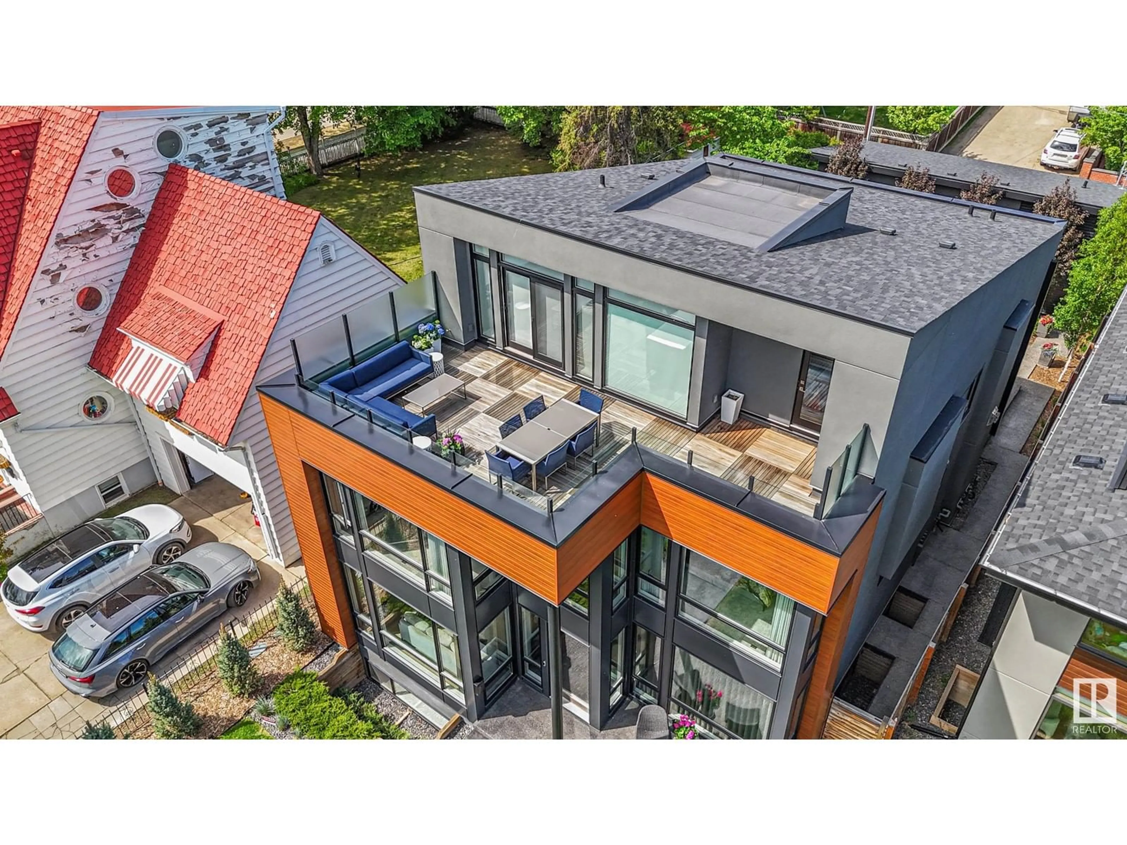 Unknown for 13508 RAVINE DR, Edmonton Alberta T5N3L8