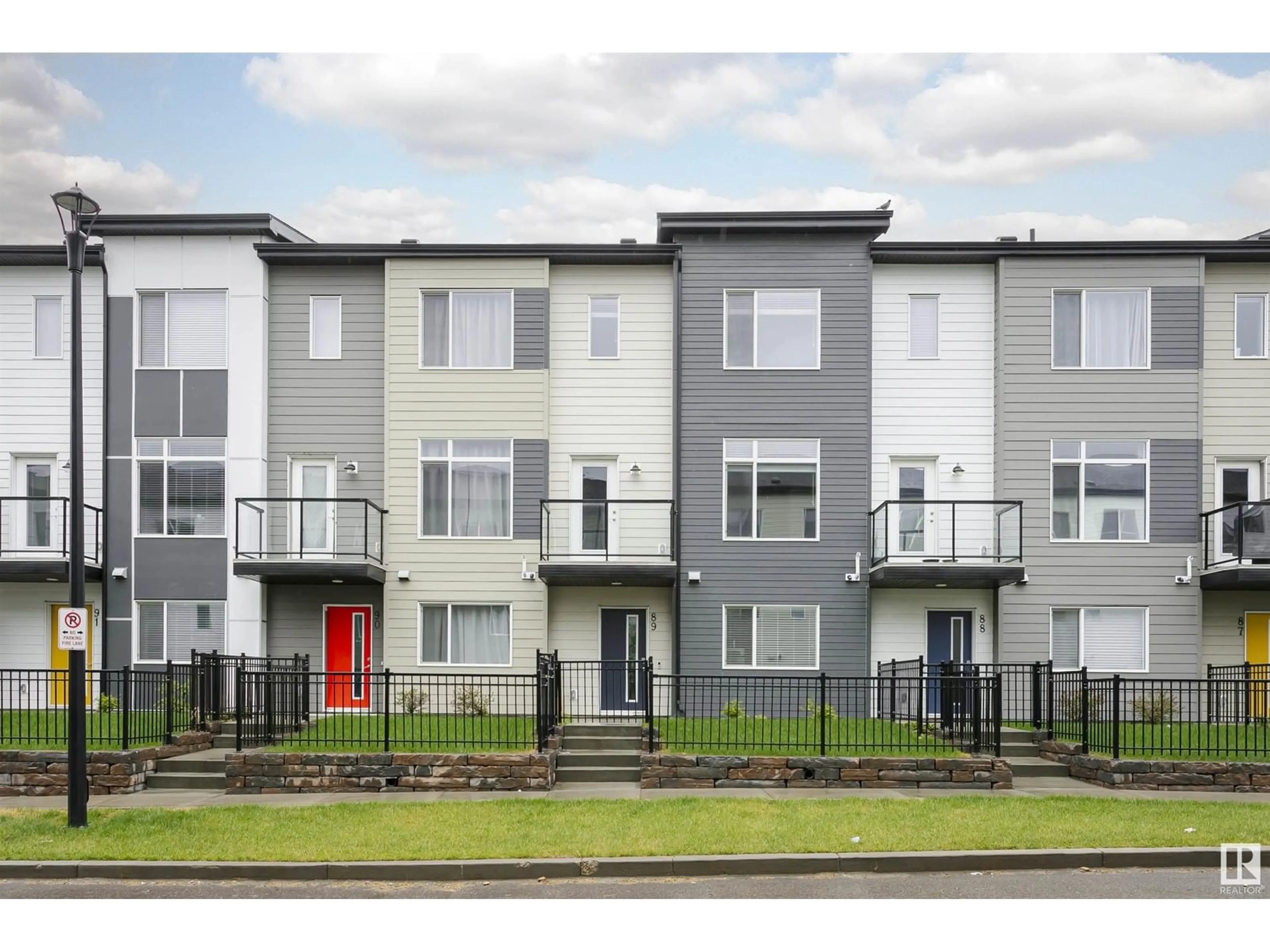 Unknown for 804 WELSH DR, Edmonton Alberta T6X1Y8