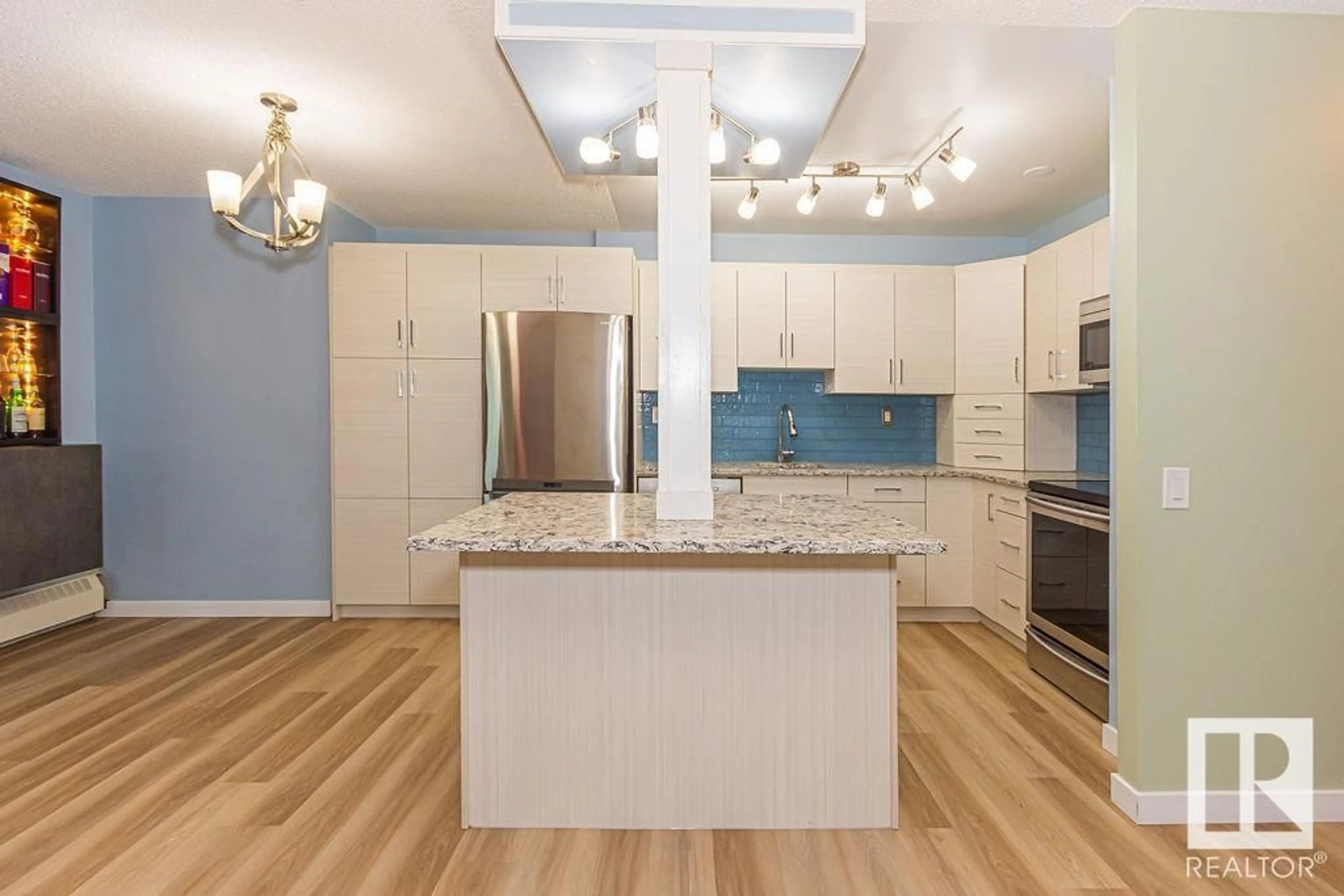 Open concept kitchen, unknown for 406 - 10145 109 ST NW, Edmonton Alberta T5J3M5