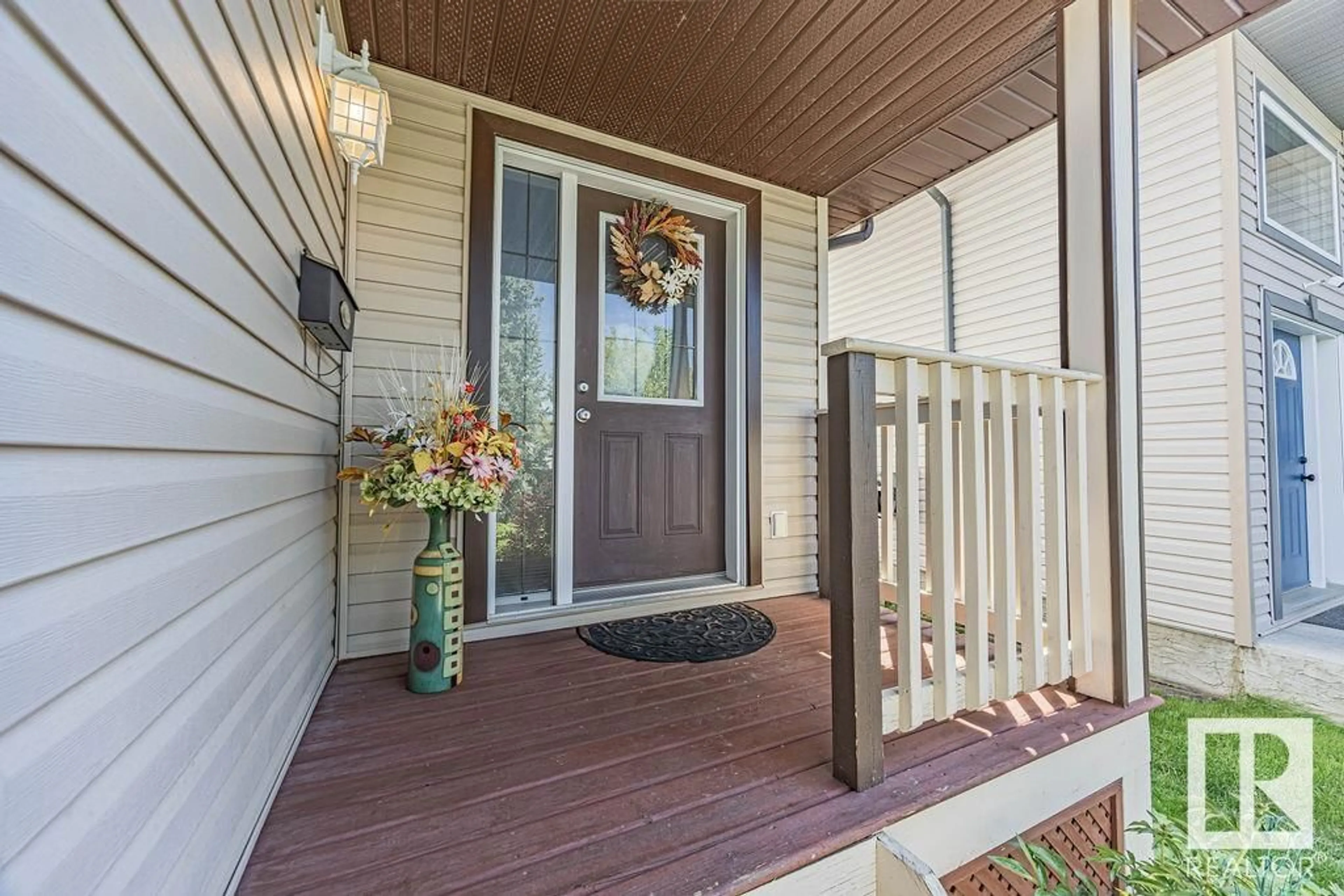 Indoor entryway for NW - 4807 213 ST, Edmonton Alberta T6M0G7
