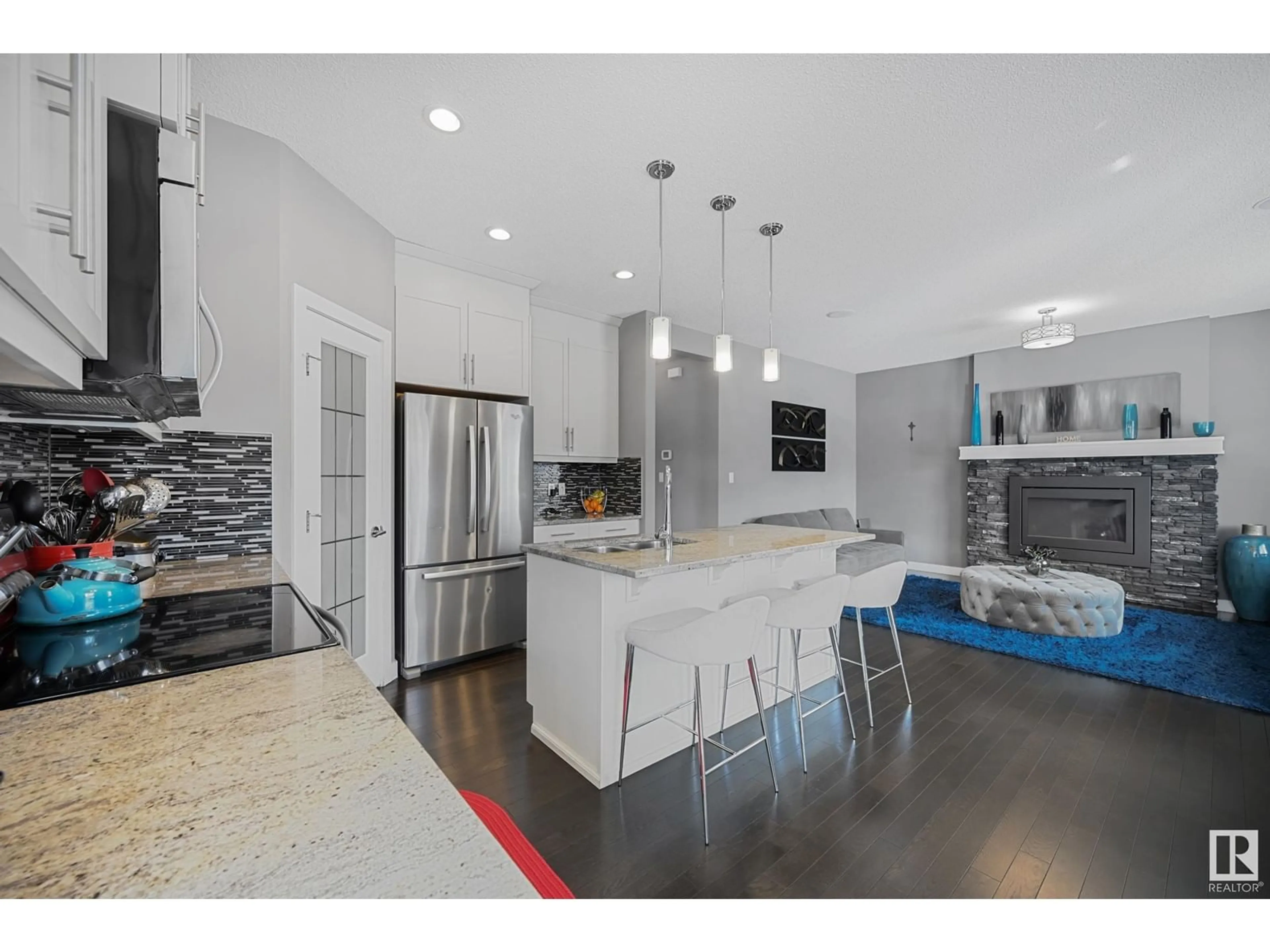 Open concept kitchen, ceramic/tile floor for NW - 13715 165 AV, Edmonton Alberta T6V0G9