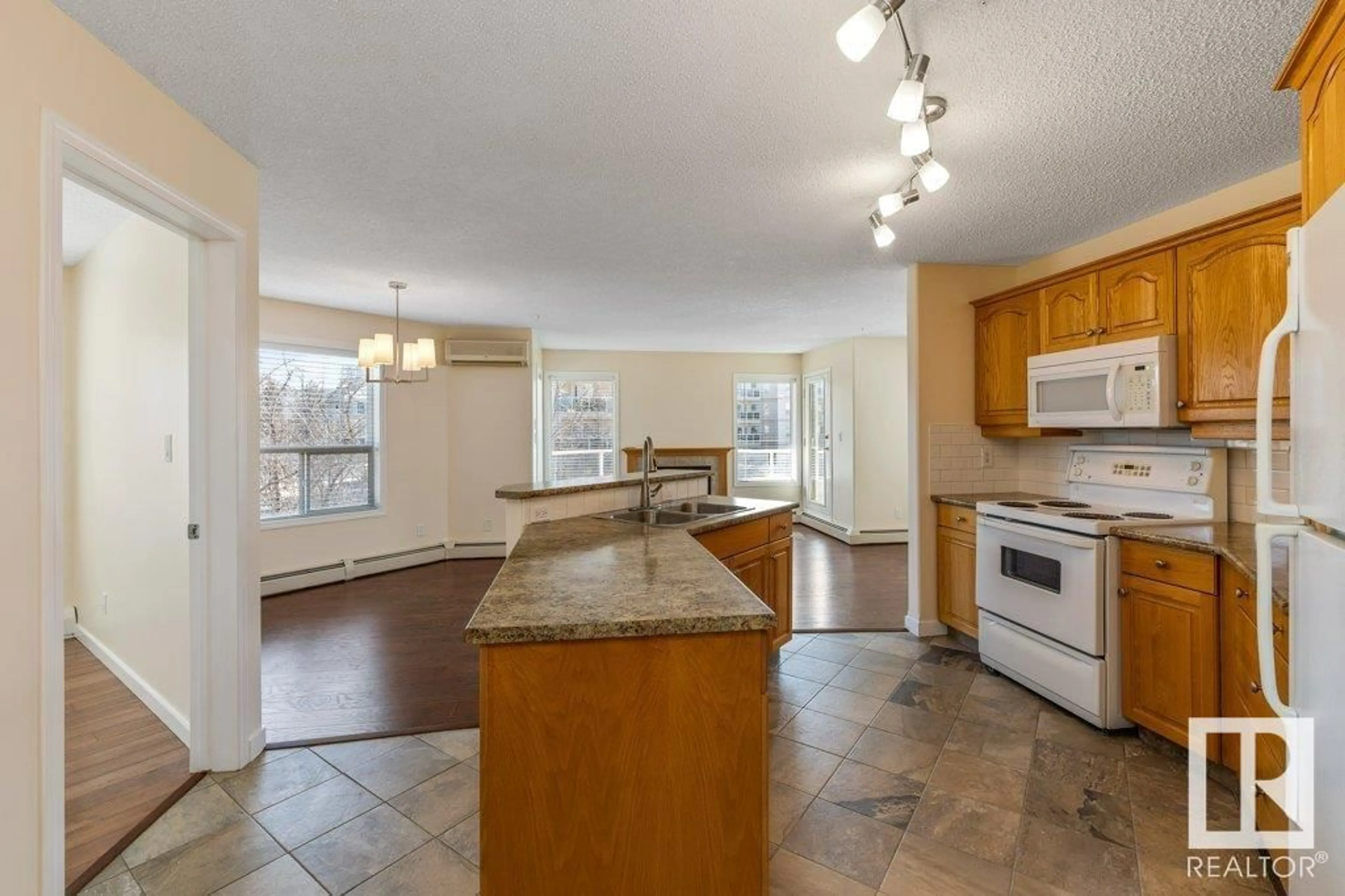 Standard kitchen, unknown for 211 - 9760 174 ST, Edmonton Alberta T6T6J4