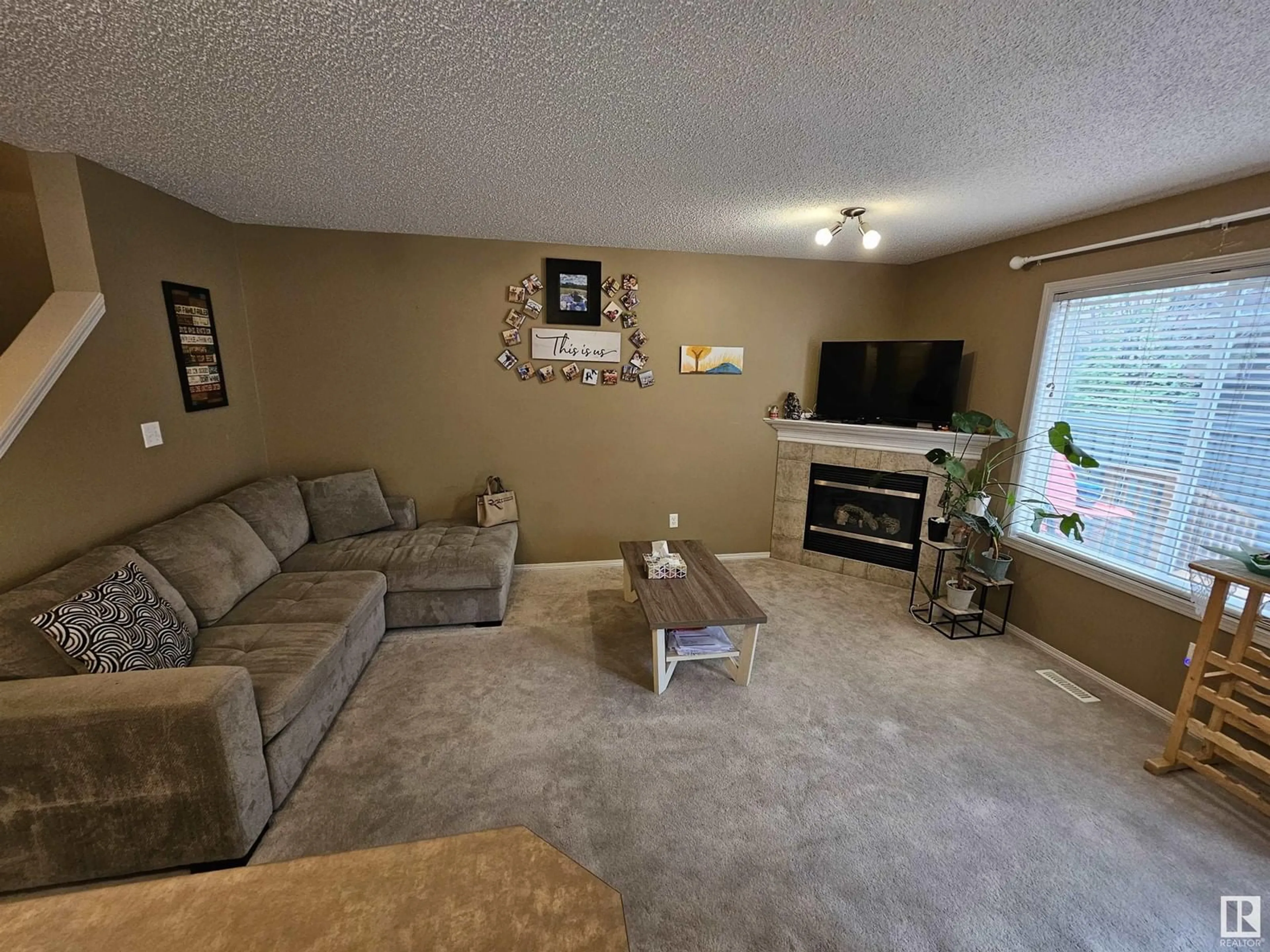 Living room with furniture, unknown for 2021 - 93 GRANTHAM CO, Edmonton Alberta T5T6V7