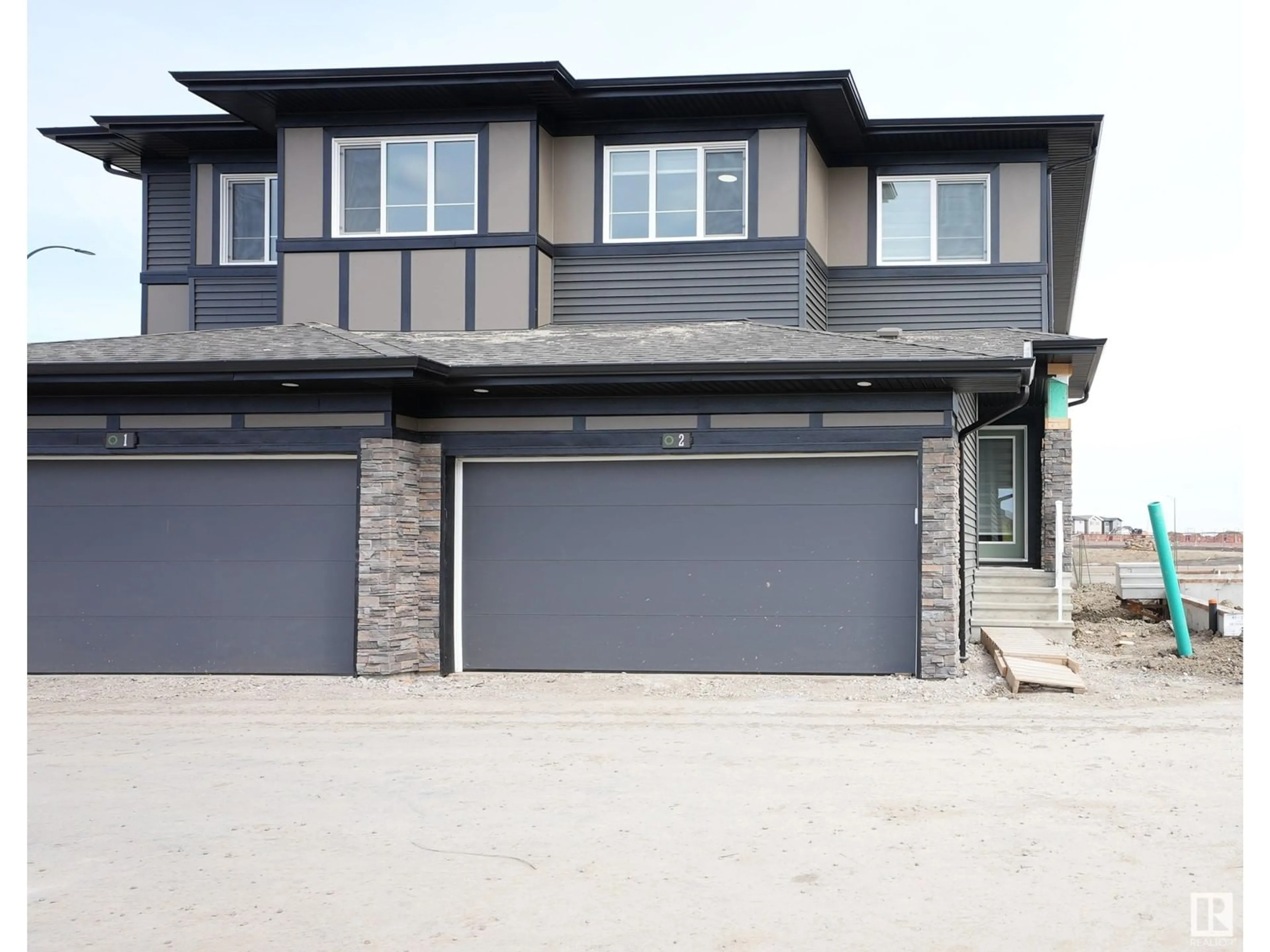 Unknown for 2 - 2710 ST SW, Edmonton Alberta T6X3H4