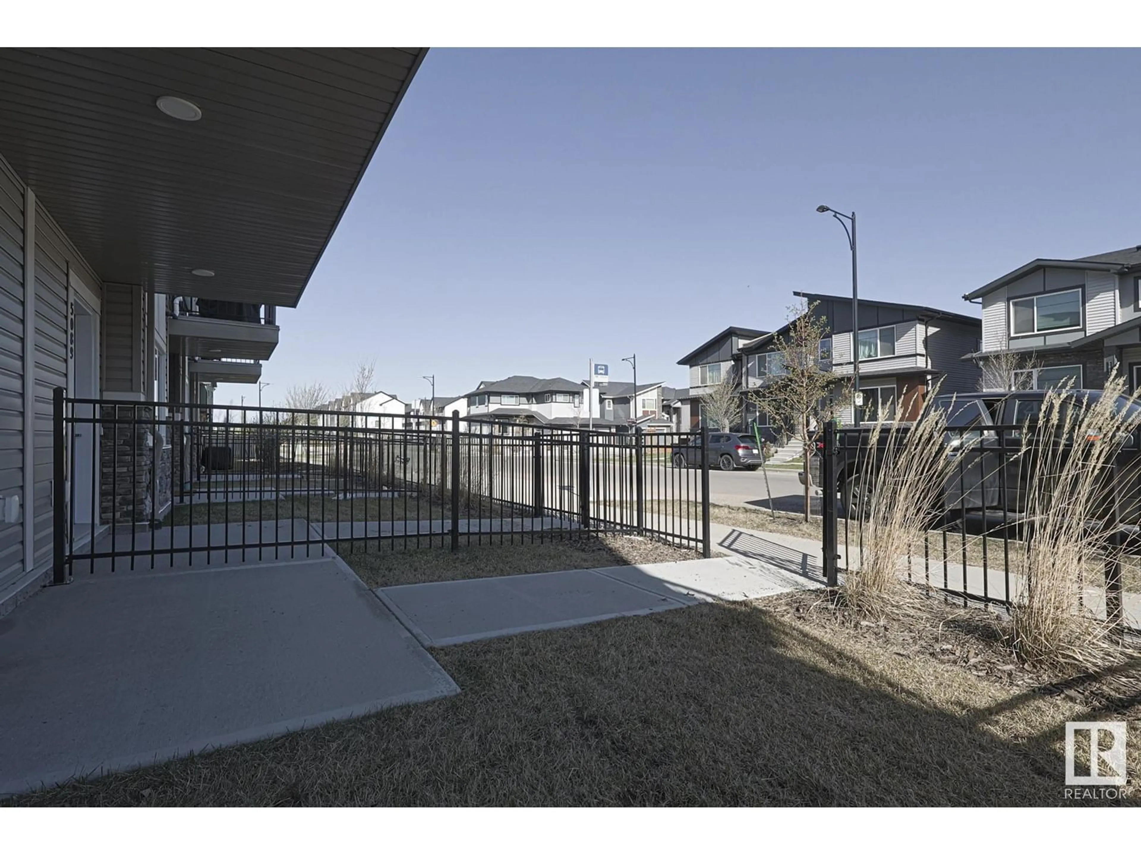 A pic from outside/outdoor area/front of a property/back of a property/a pic from drone, street for 5087 CHAPPELLE RD, Edmonton Alberta T6W5A7