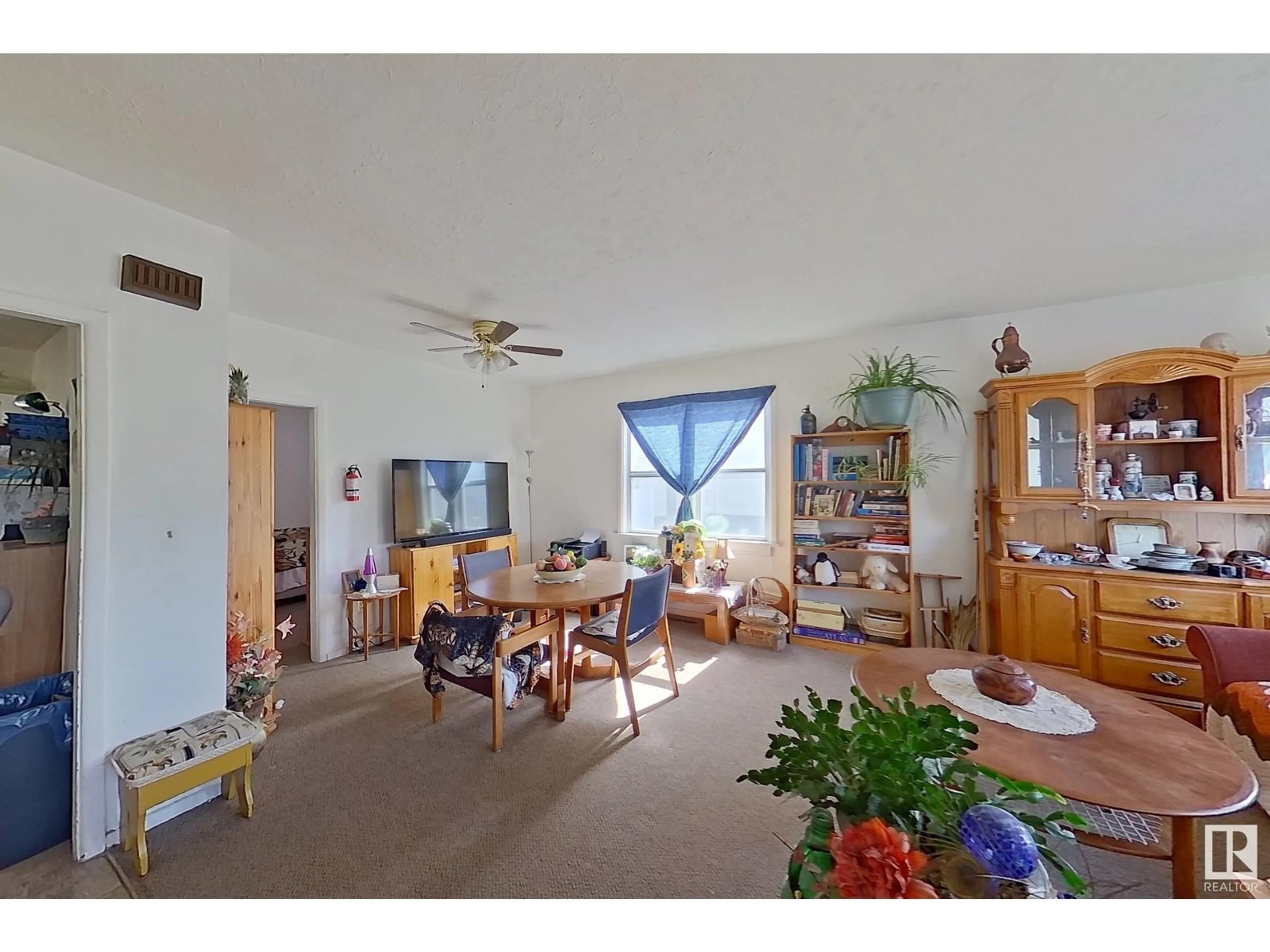 Unknown for 10227 107 ST, Westlock Alberta T7P1X1