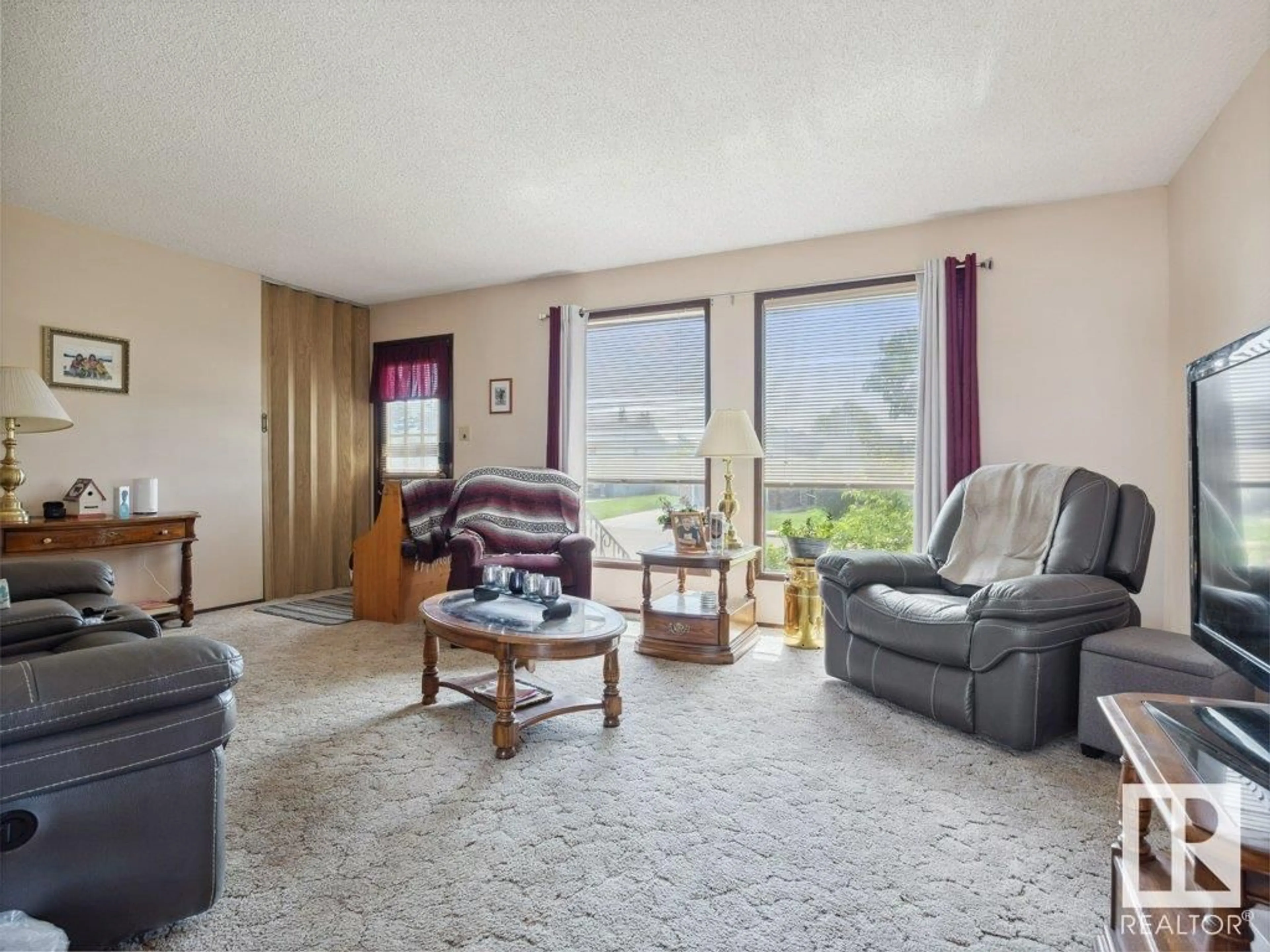 Living room with furniture, unknown for 4346 54 AV, Tofield Alberta T0B4J0