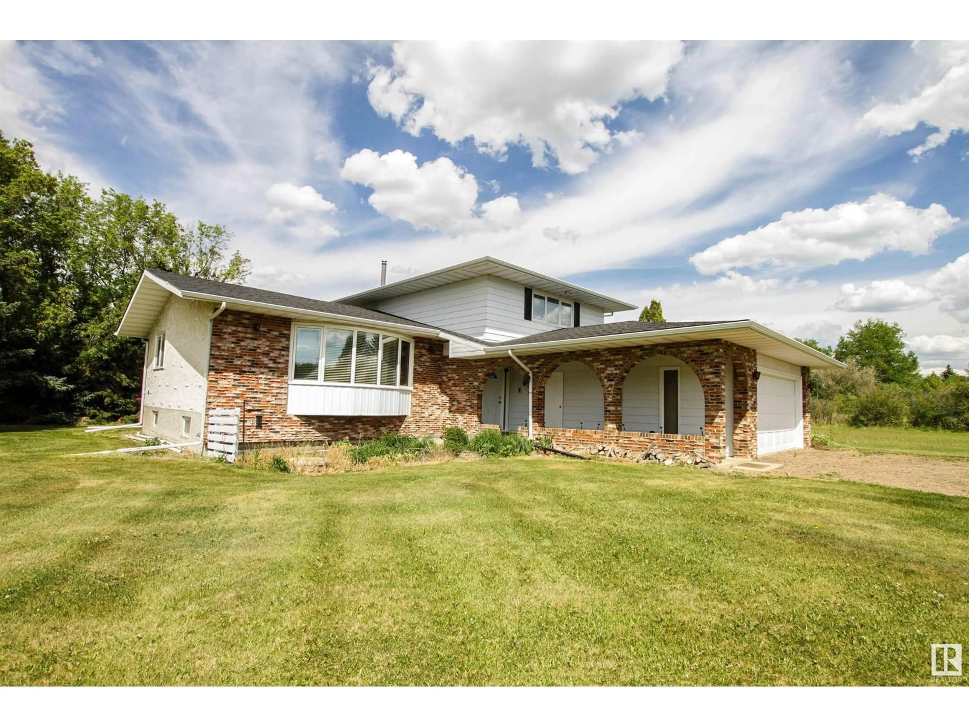 Home with brick exterior material, unknown for 14 - 53111 RGE ROAD 220, Rural Strathcona County Alberta T8E2C6