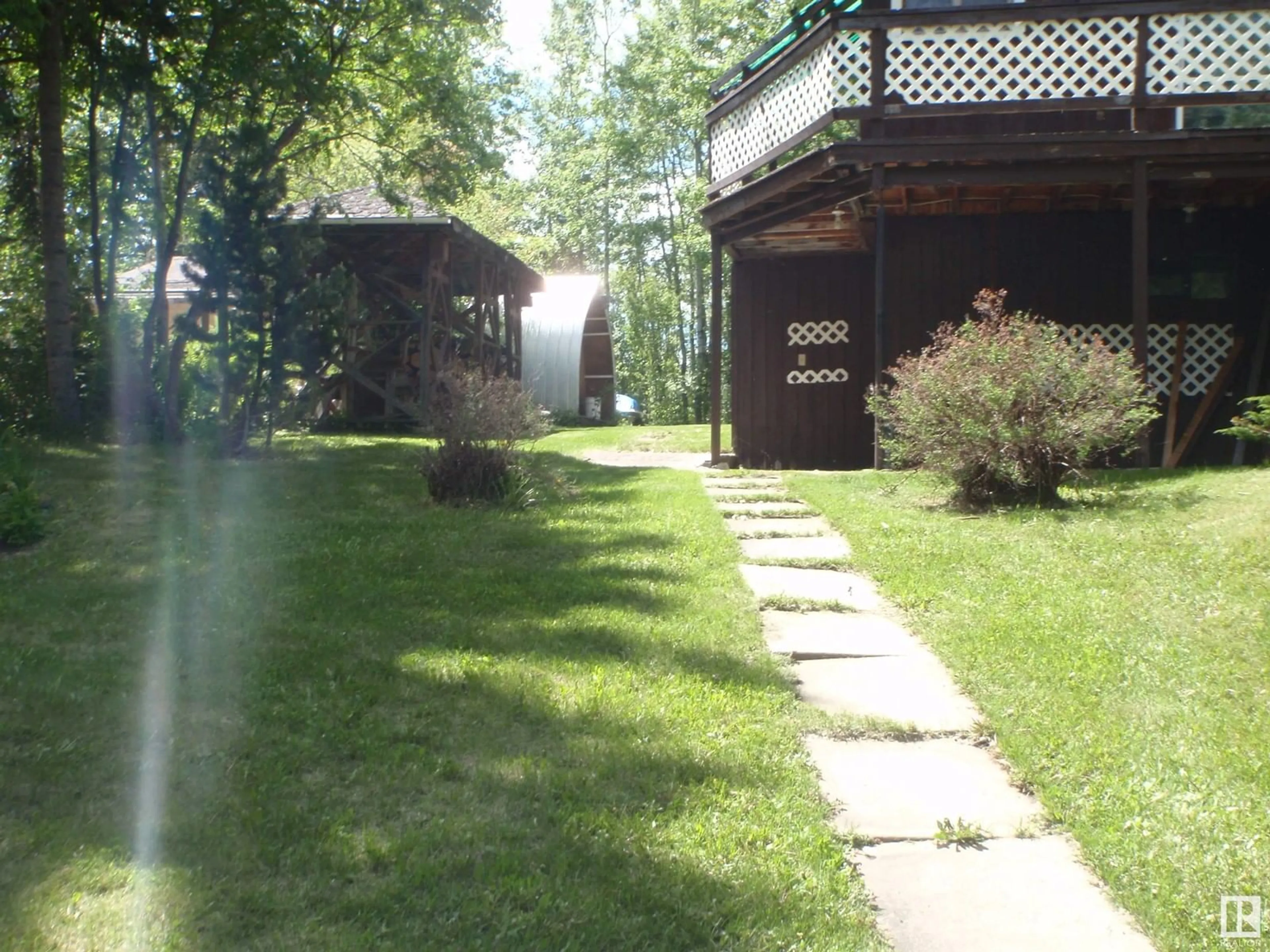 Patio, unknown for 154 - 5415 TWP RD 594, Rural Barrhead County Alberta T7N1N3