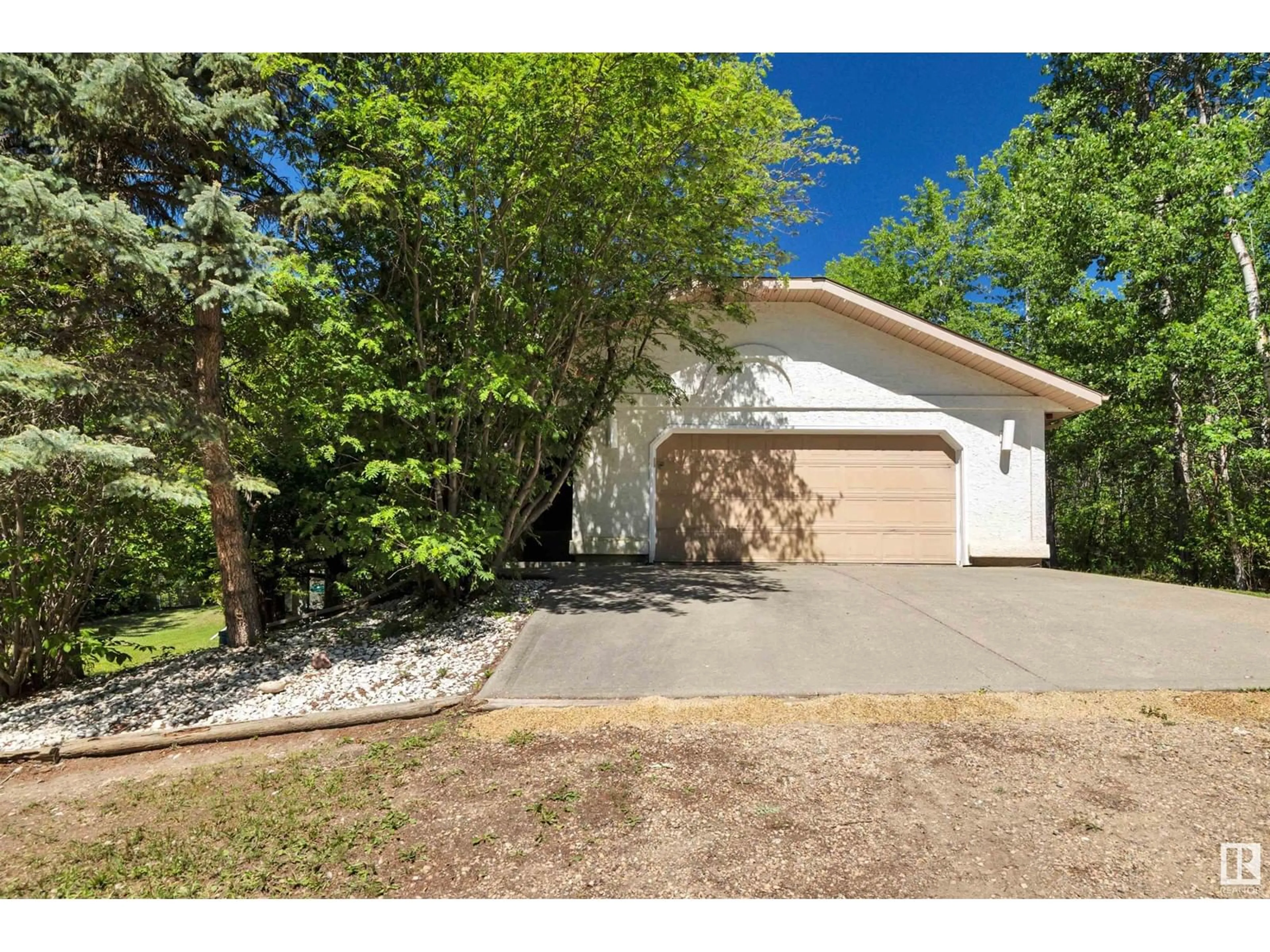 Indoor garage for 50470 - 40 RGE ROAD 234, Rural Leduc County Alberta T4X0L7