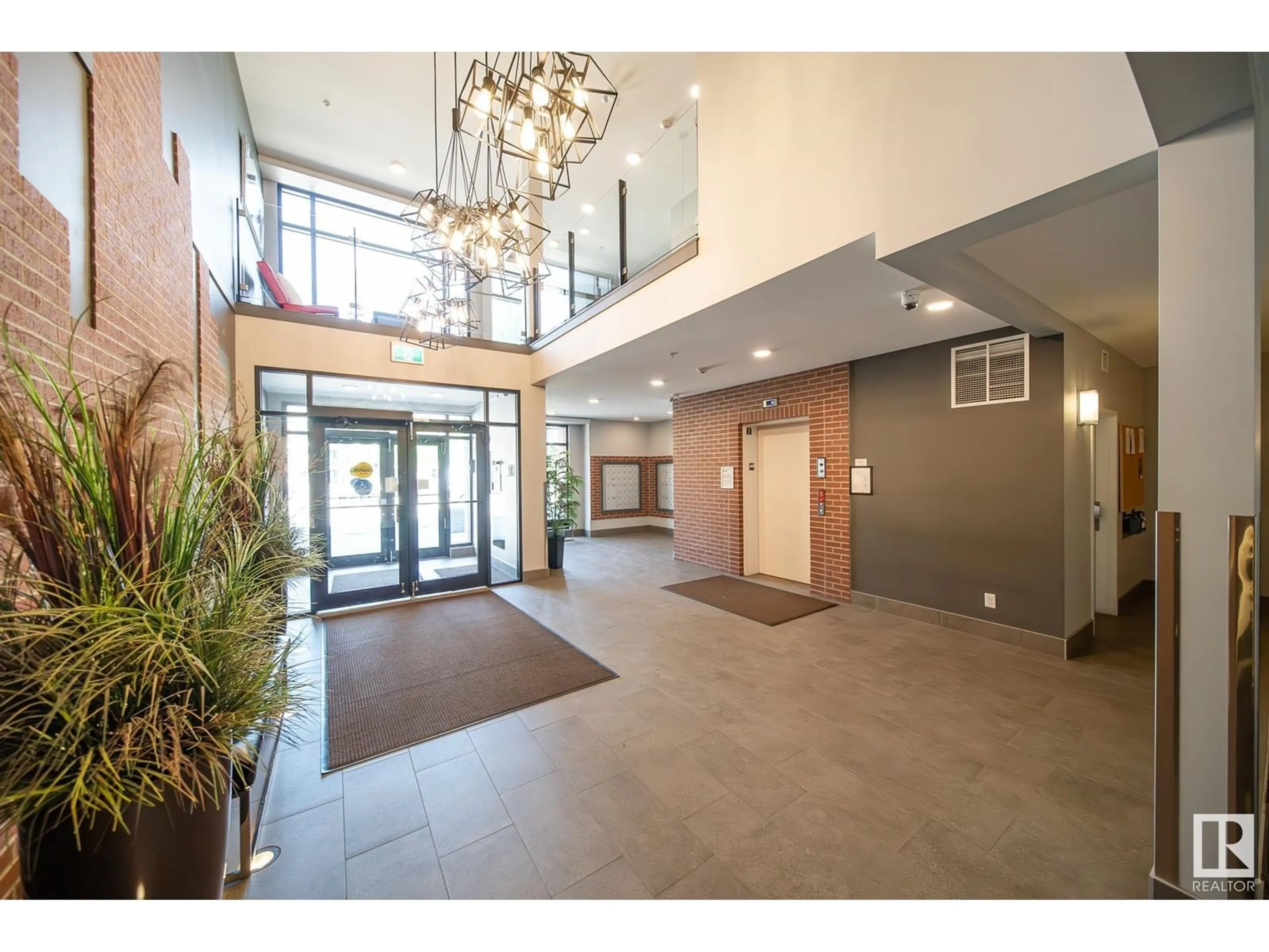 Indoor foyer for 1154 - 430 ADAMSON DR, Edmonton Alberta T6W3N5