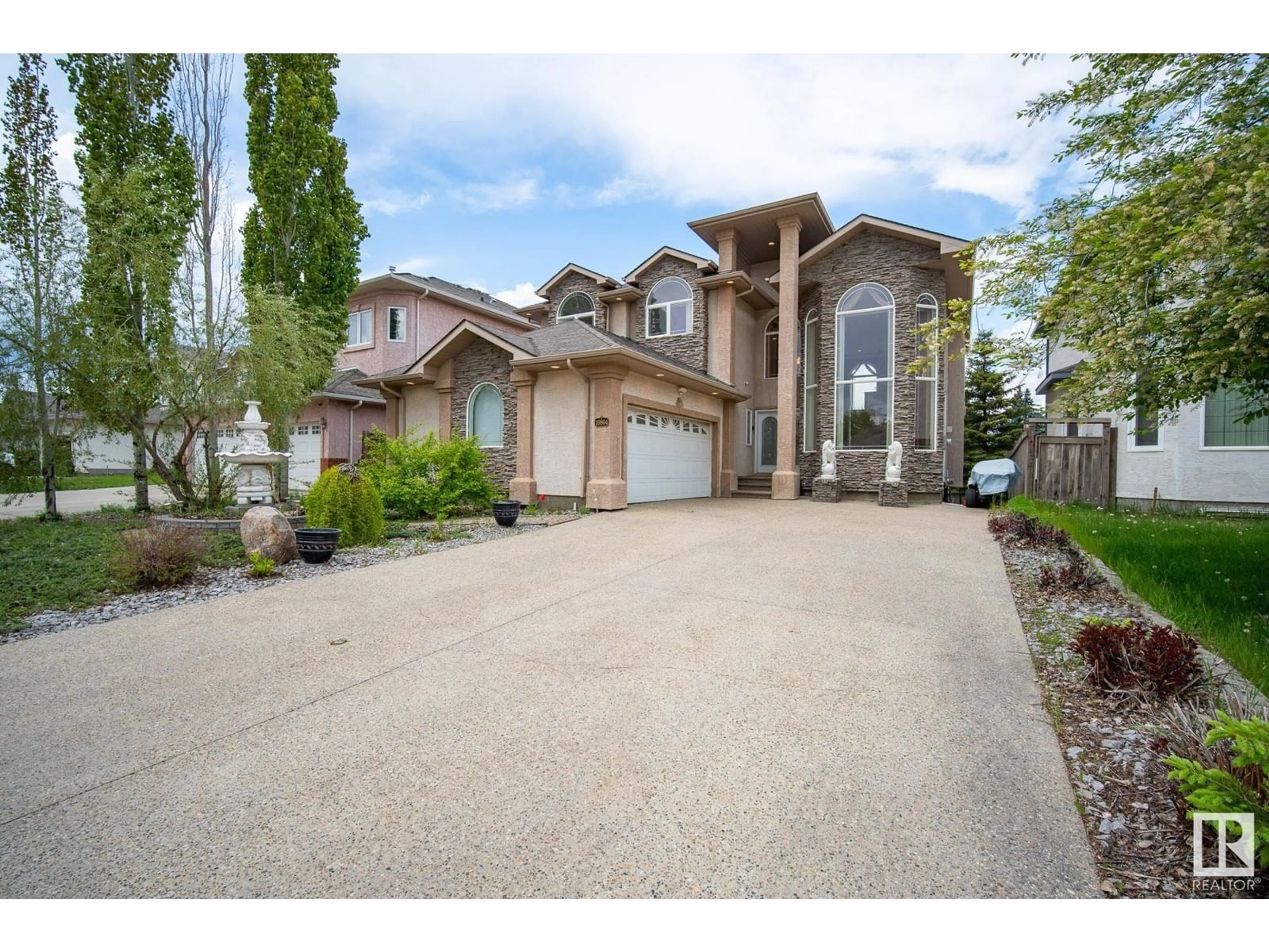 Unknown for 10804 6 AV, Edmonton Alberta T6W1G3