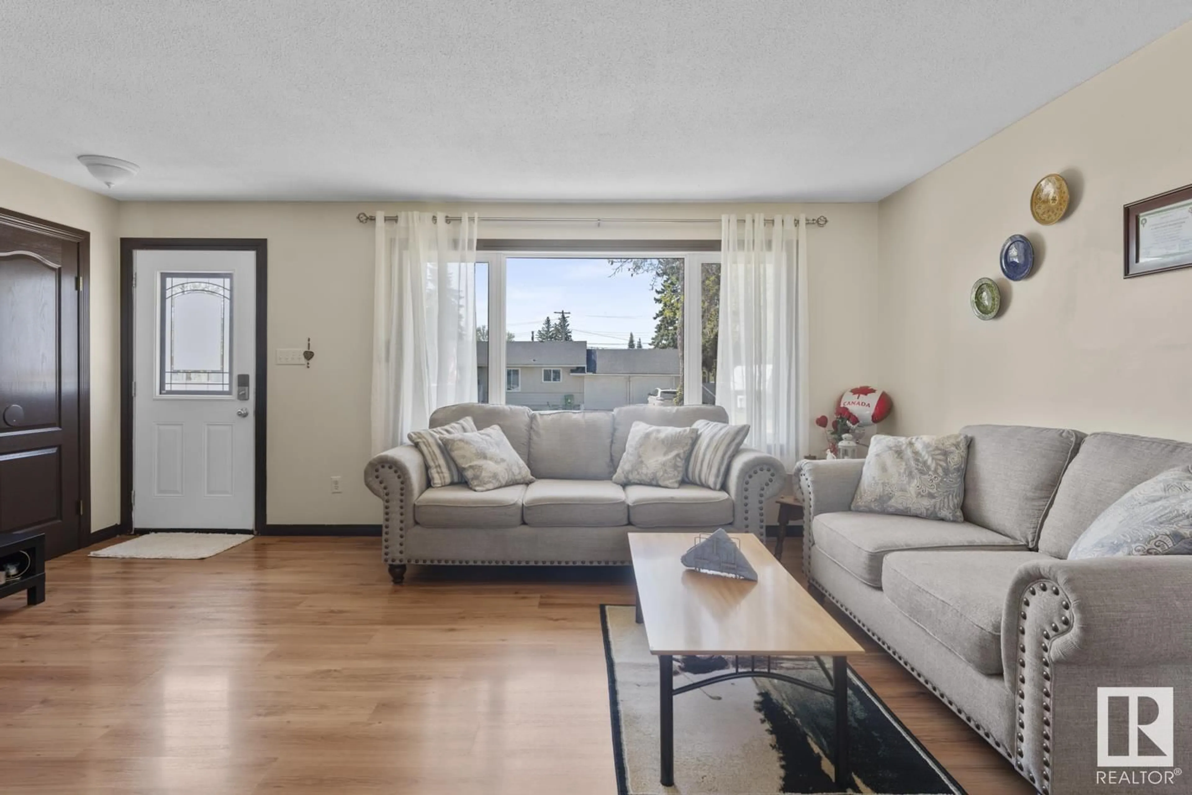 Living room with furniture, unknown for 4729 44 AV, Bonnyville Town Alberta T9N1N6