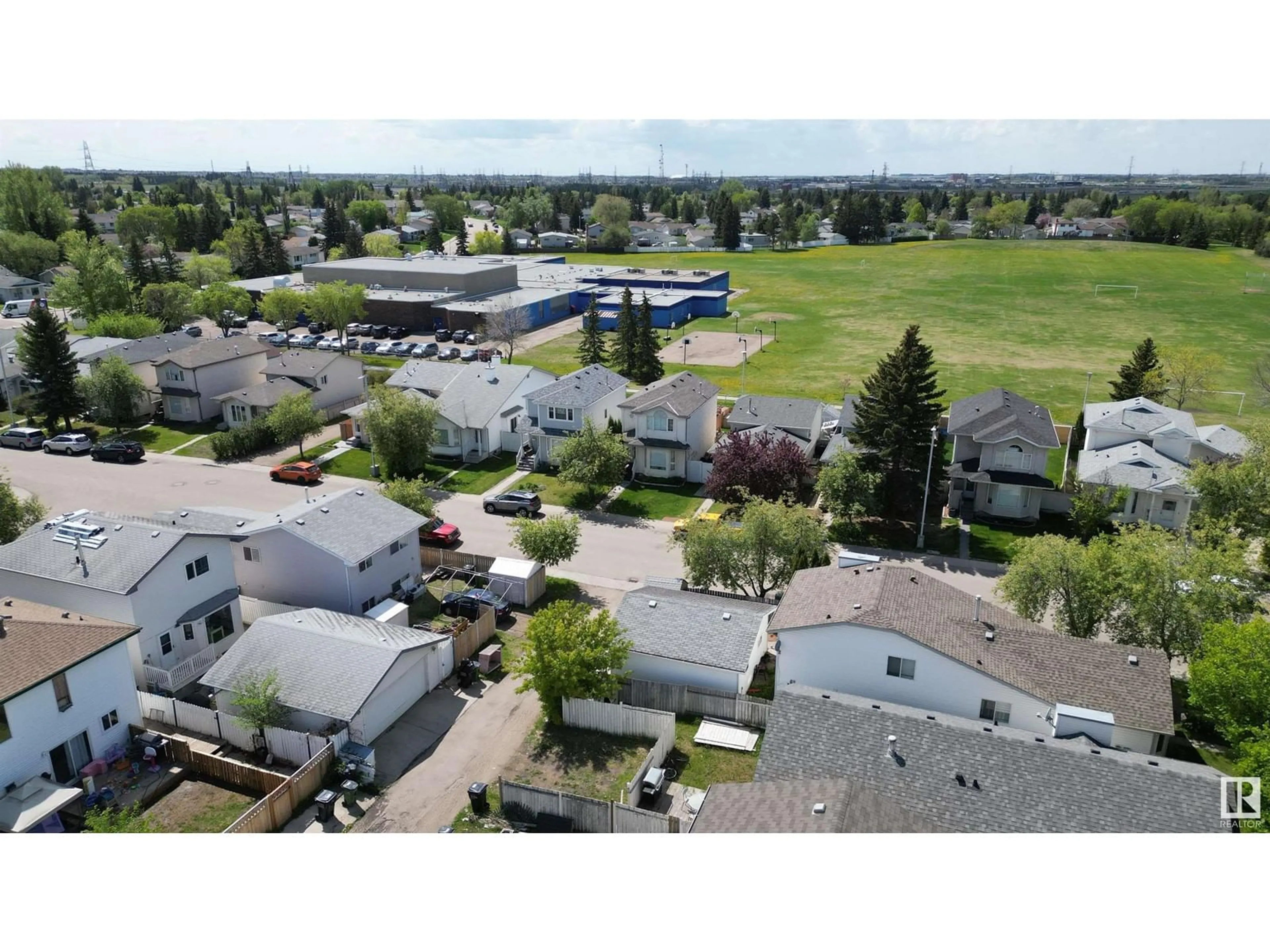 A pic from outside/outdoor area/front of a property/back of a property/a pic from drone, mountain view for NW - 1535 80A ST, Edmonton Alberta T6K4E2