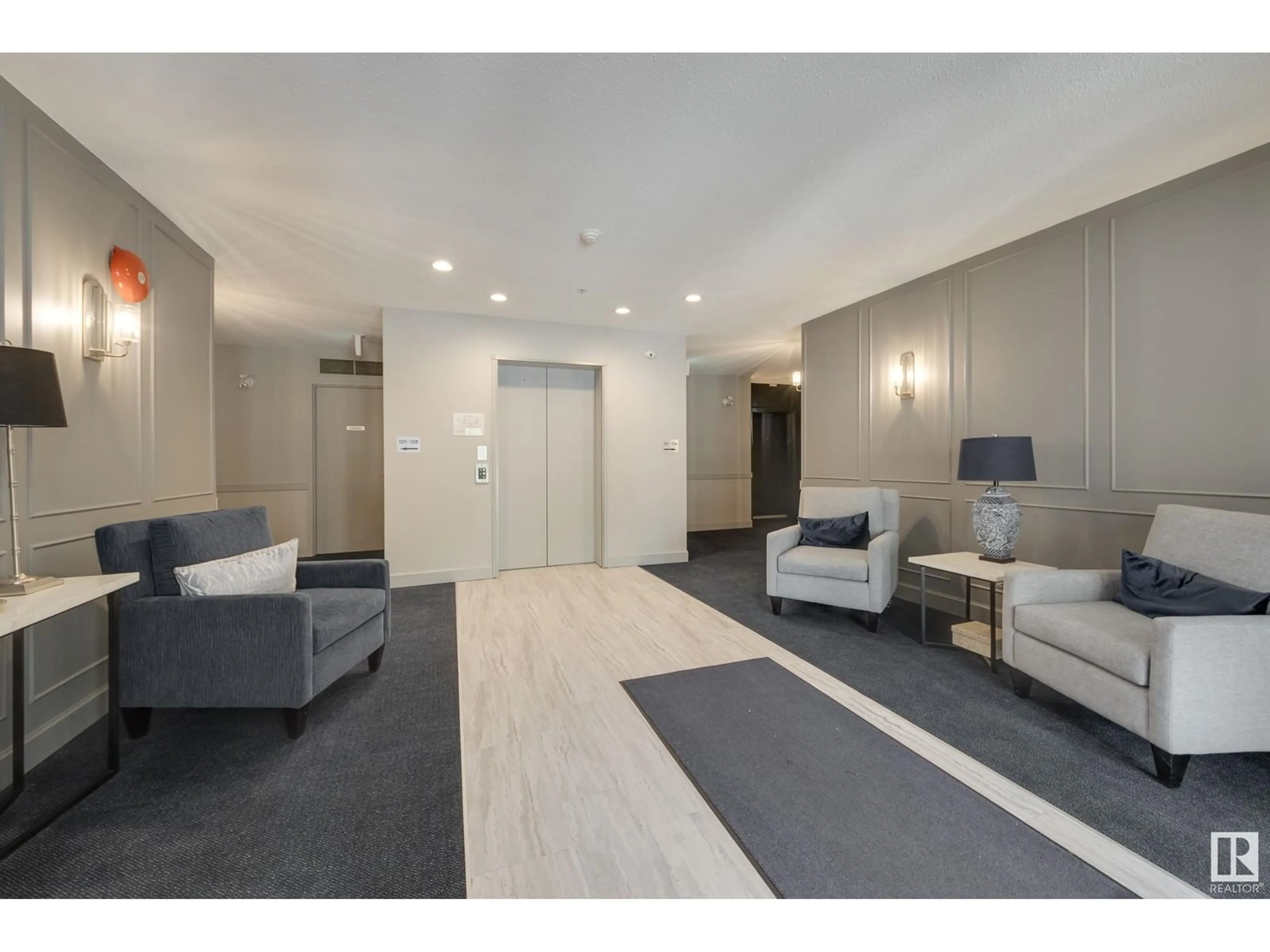 Unknown for 305 - 11650 79 AV, Edmonton Alberta T6G0P7
