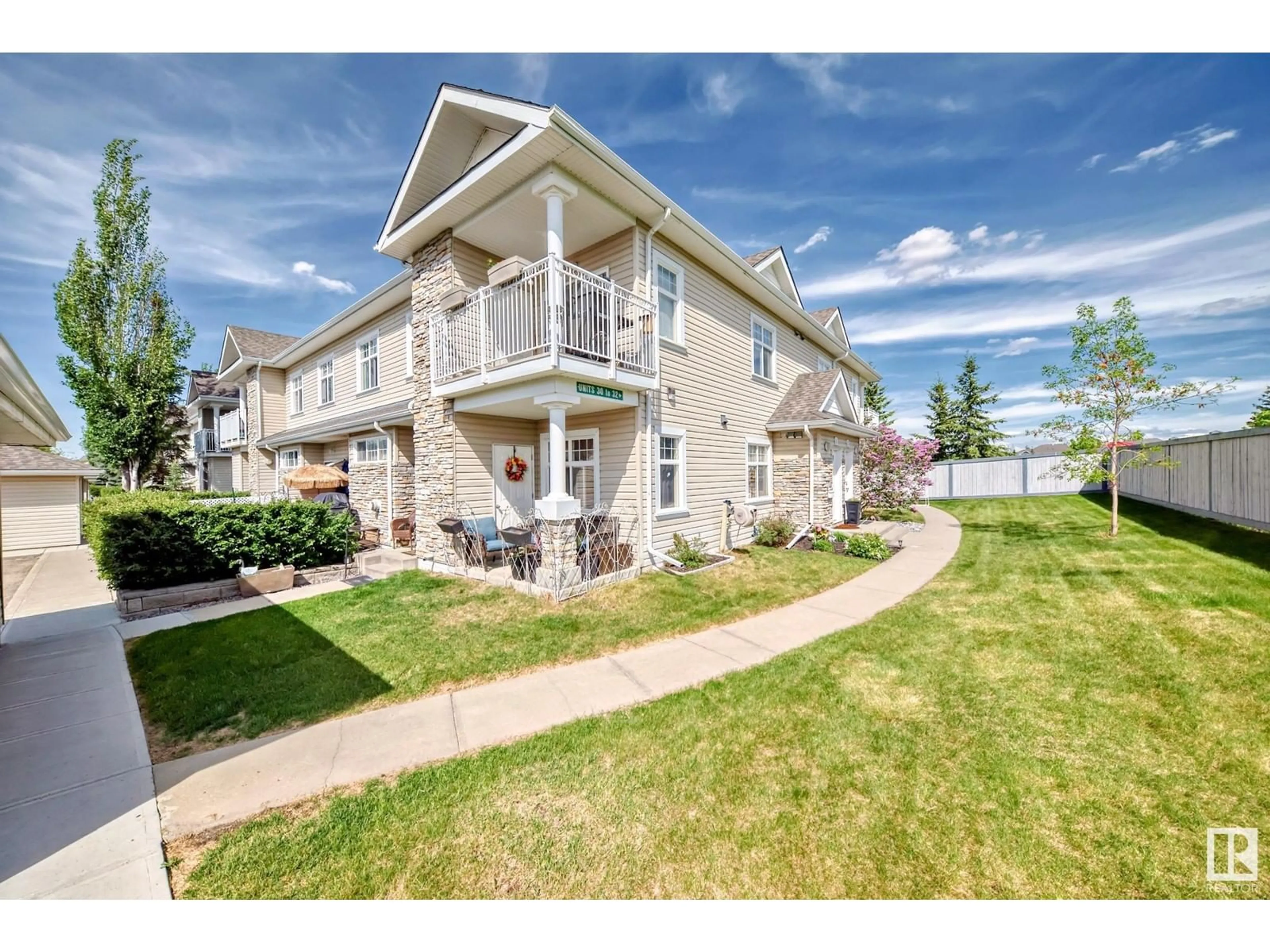 Unknown for SW - 32 1179 SUMMERSIDE DR, Edmonton Alberta T5K1K1
