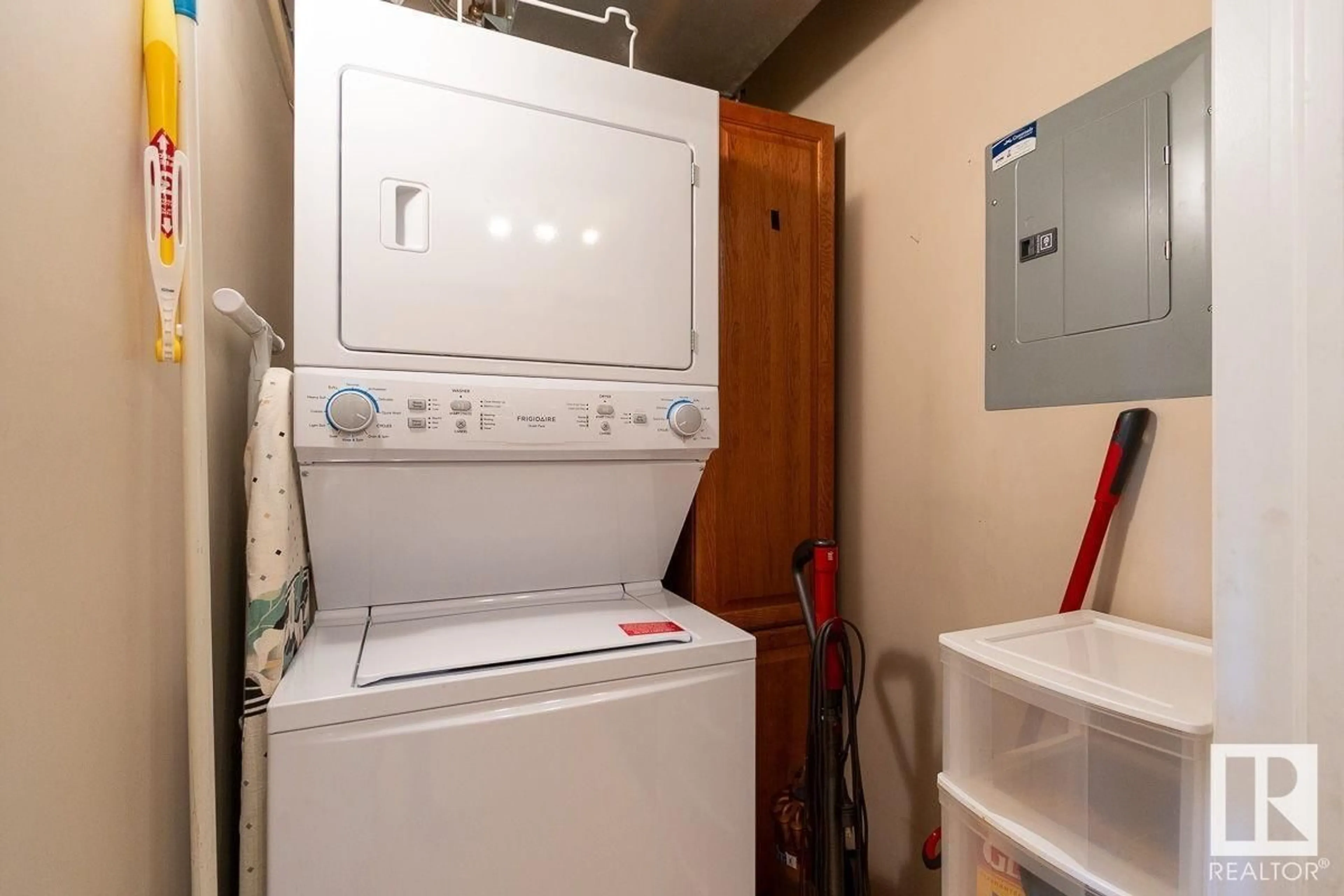 Laundry room for 270 2750 55 ST NW, Edmonton Alberta T6L7H5