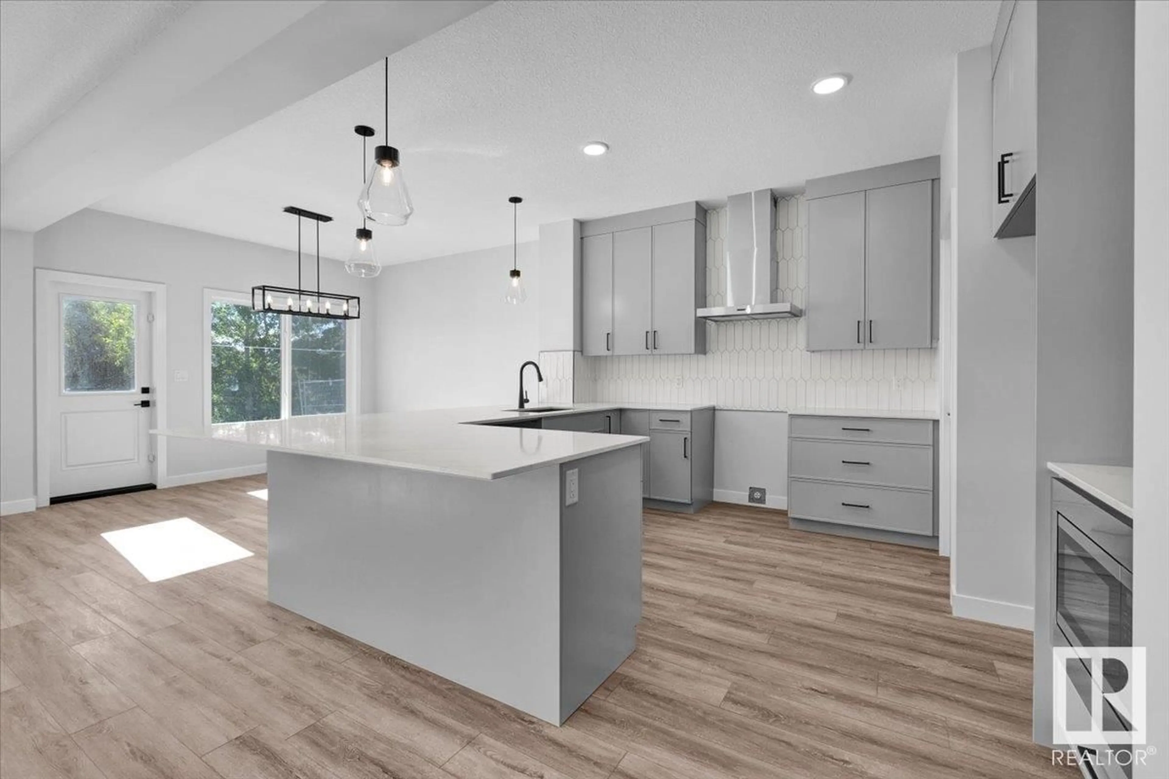 Open concept kitchen, unknown for 56 KINGSBURY CI, Spruce Grove Alberta T7X0C9