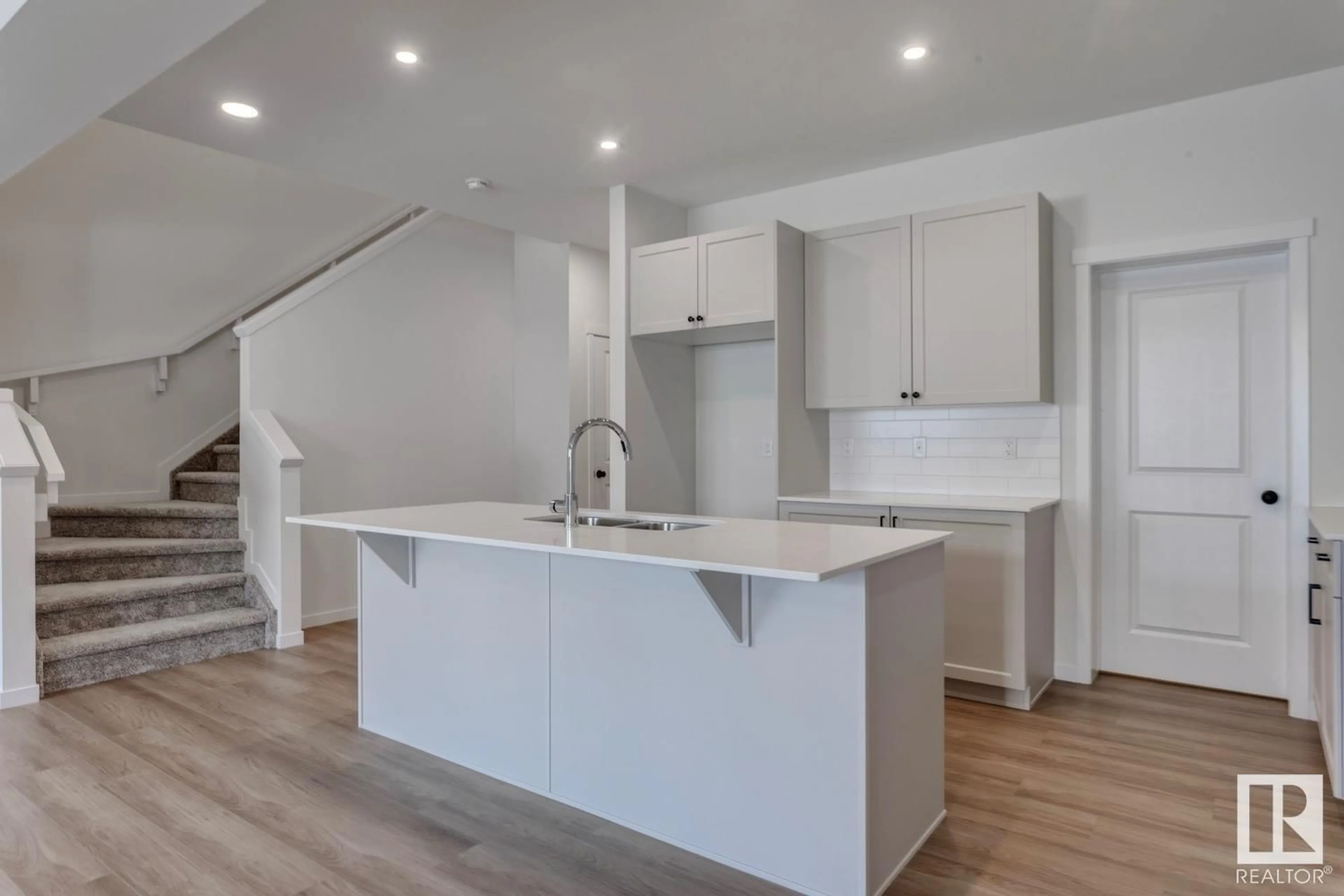 Open concept kitchen, unknown for 75 NETTLE CR, St. Albert Alberta T8N8B1