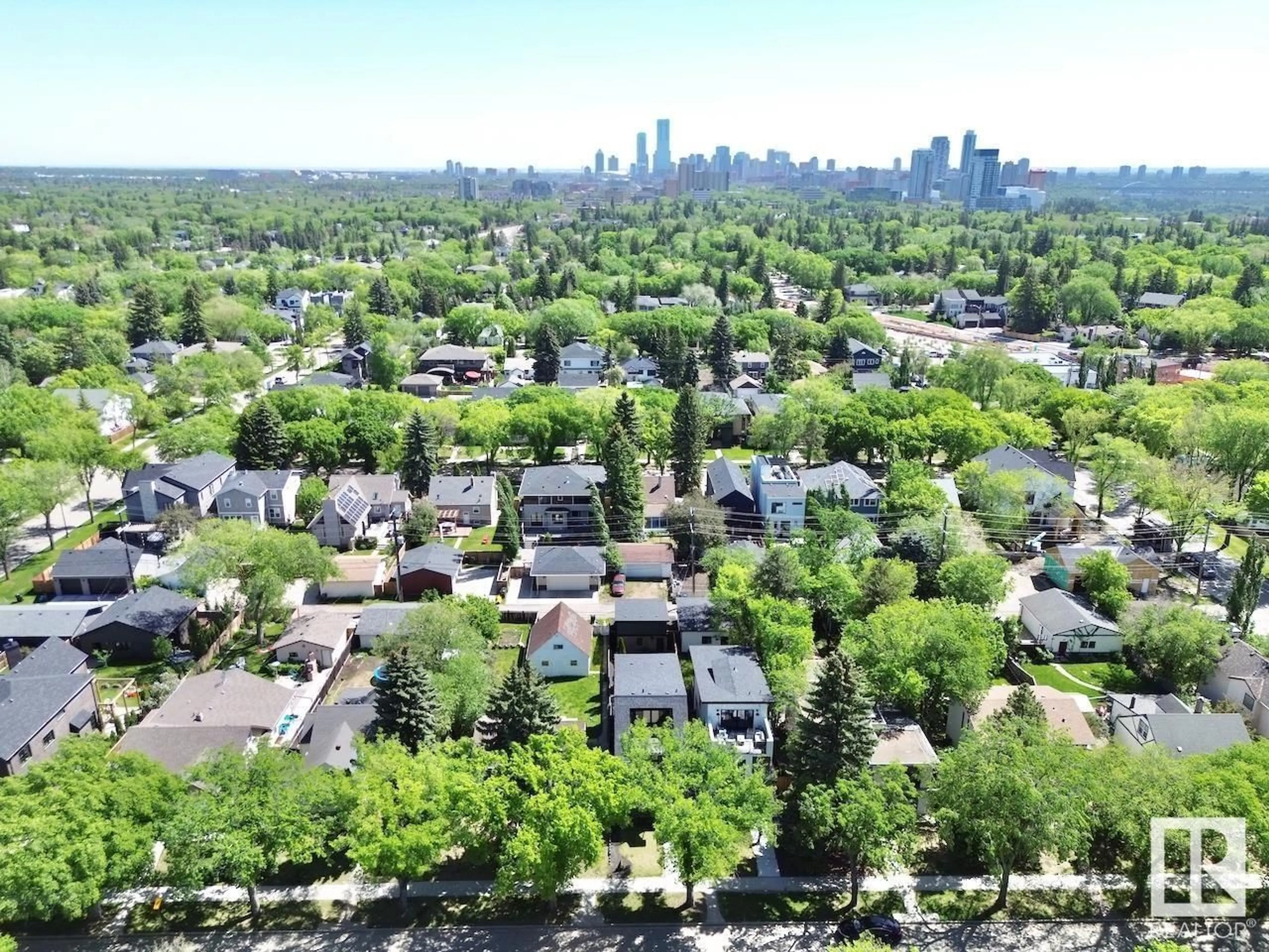 A pic from outside/outdoor area/front of a property/back of a property/a pic from drone, city buildings view from balcony for NW - 10421 136 ST, Edmonton Alberta T5N2E7