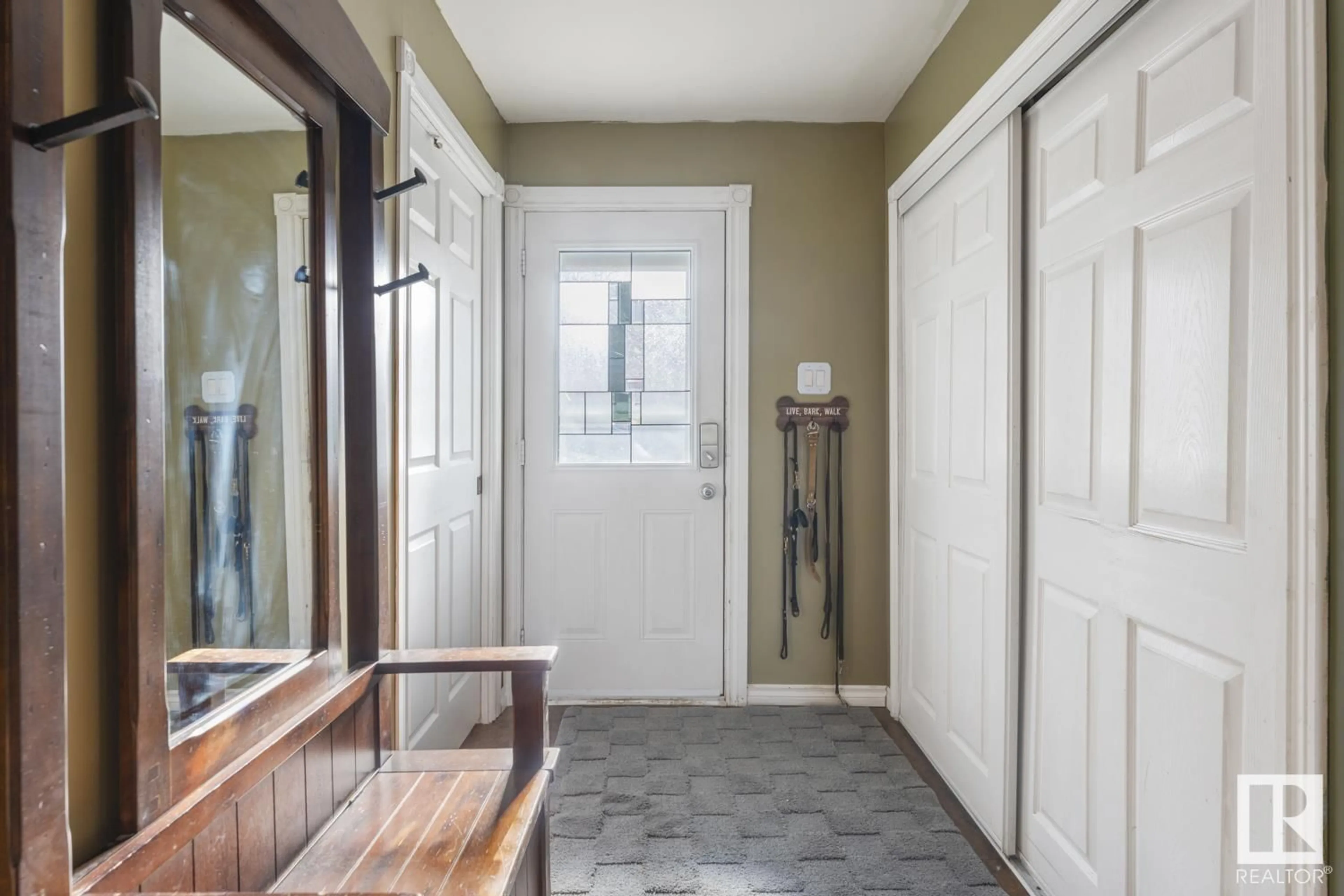 Indoor entryway for 62320 - 20 RGE RD 411A, Rural Bonnyville M.D. Alberta T0A0T0