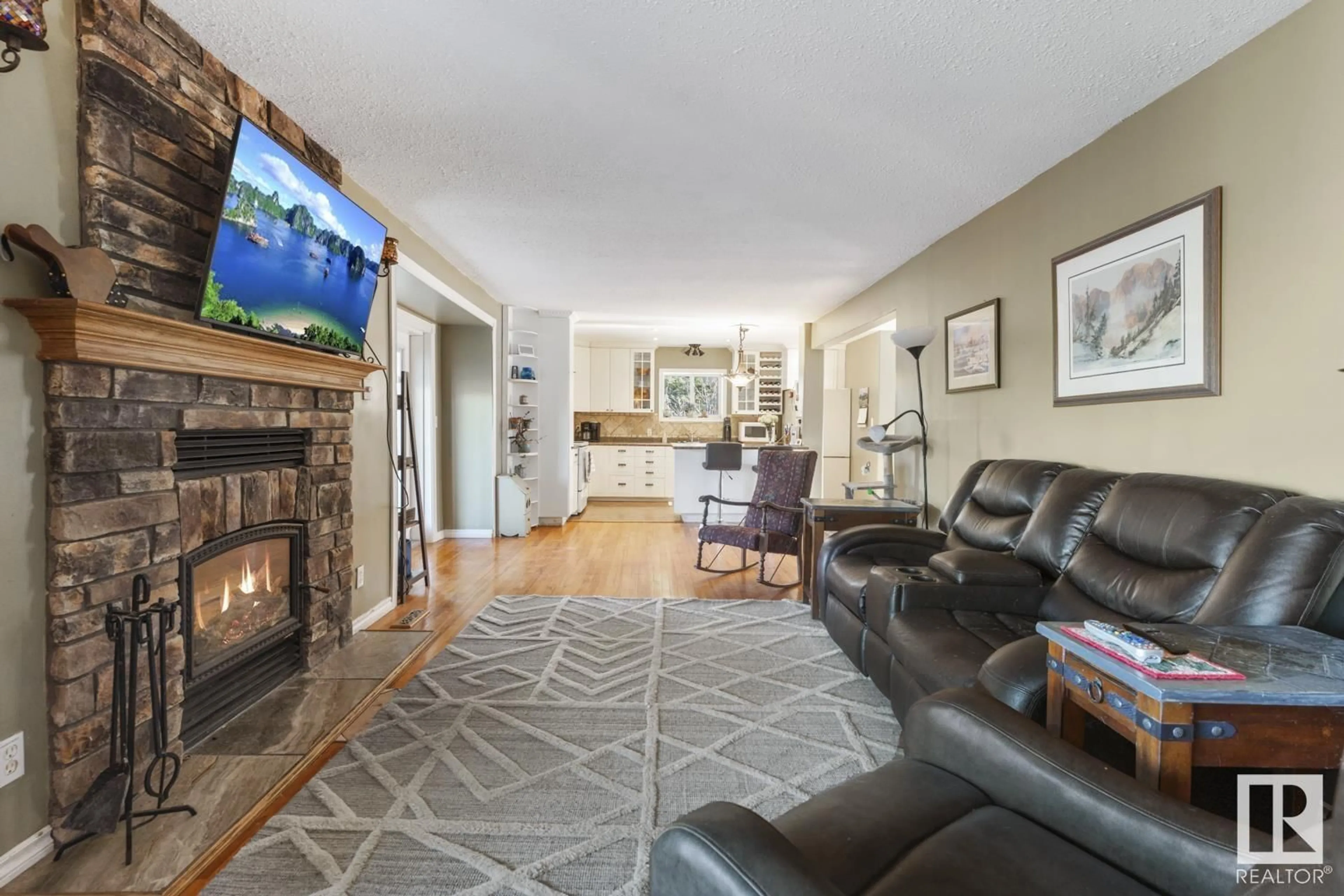 Living room with furniture, unknown for 62320 - 20 RGE RD 411A, Rural Bonnyville M.D. Alberta T0A0T0