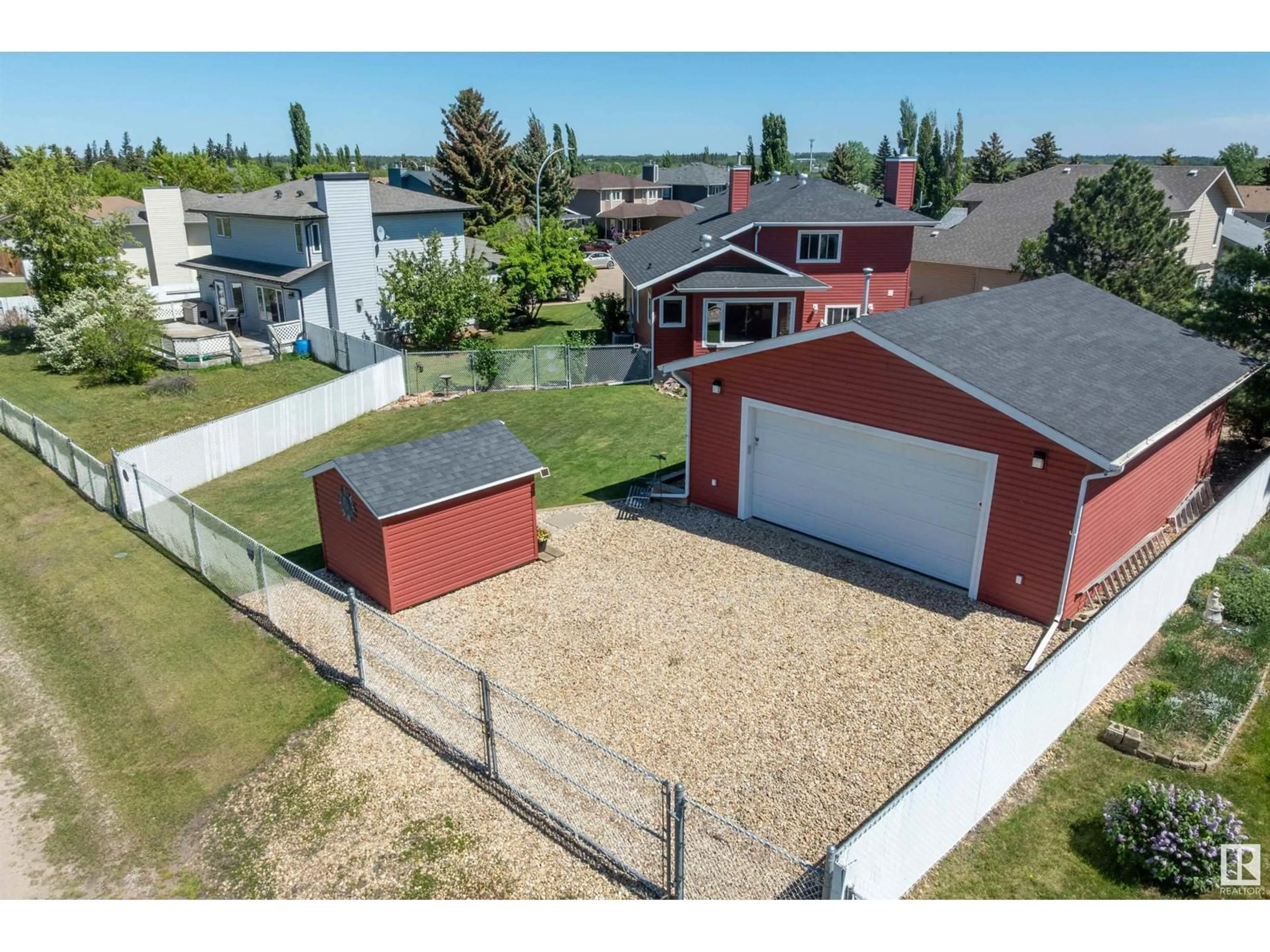 A pic from outside/outdoor area/front of a property/back of a property/a pic from drone, street for 204 WEST LIBERTY CR, Millet Alberta T0C1Z0