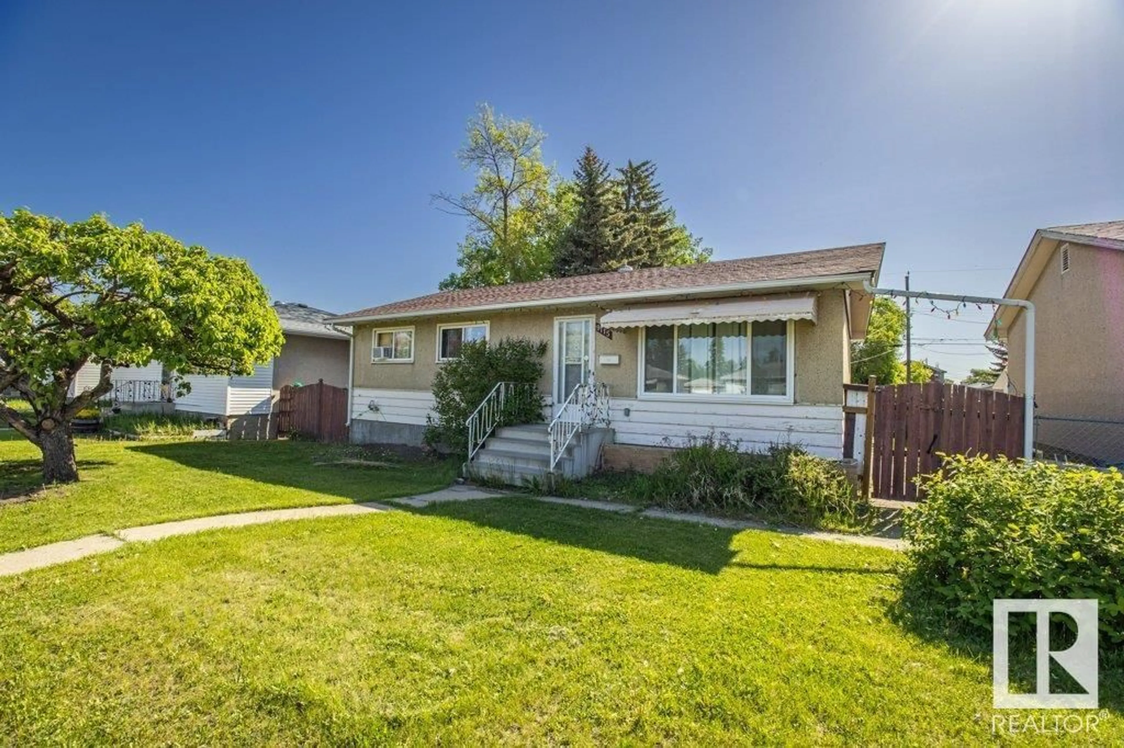 Unknown for NW - 9115 156 ST, Edmonton Alberta T5R1Y9