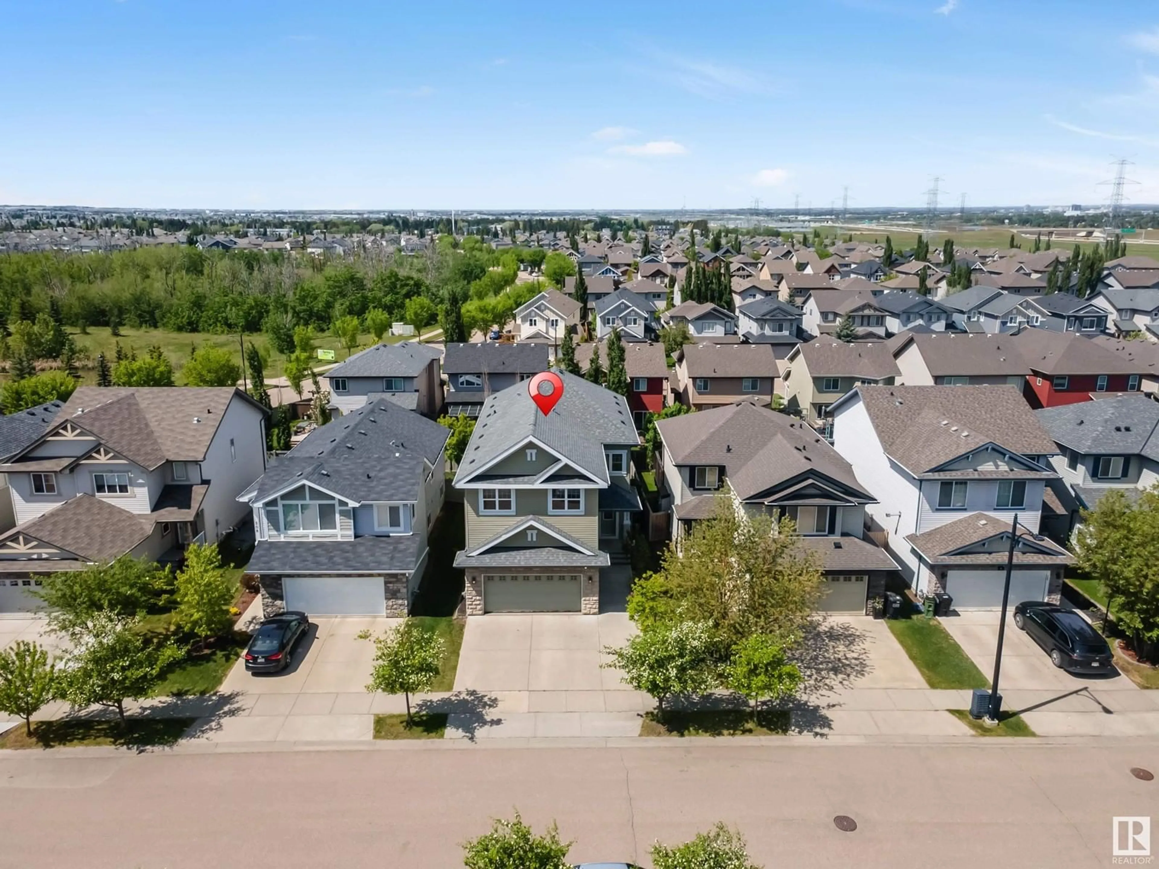 A pic from outside/outdoor area/front of a property/back of a property/a pic from drone, street for SW - 204 55 ST, Edmonton Alberta T6X0L1