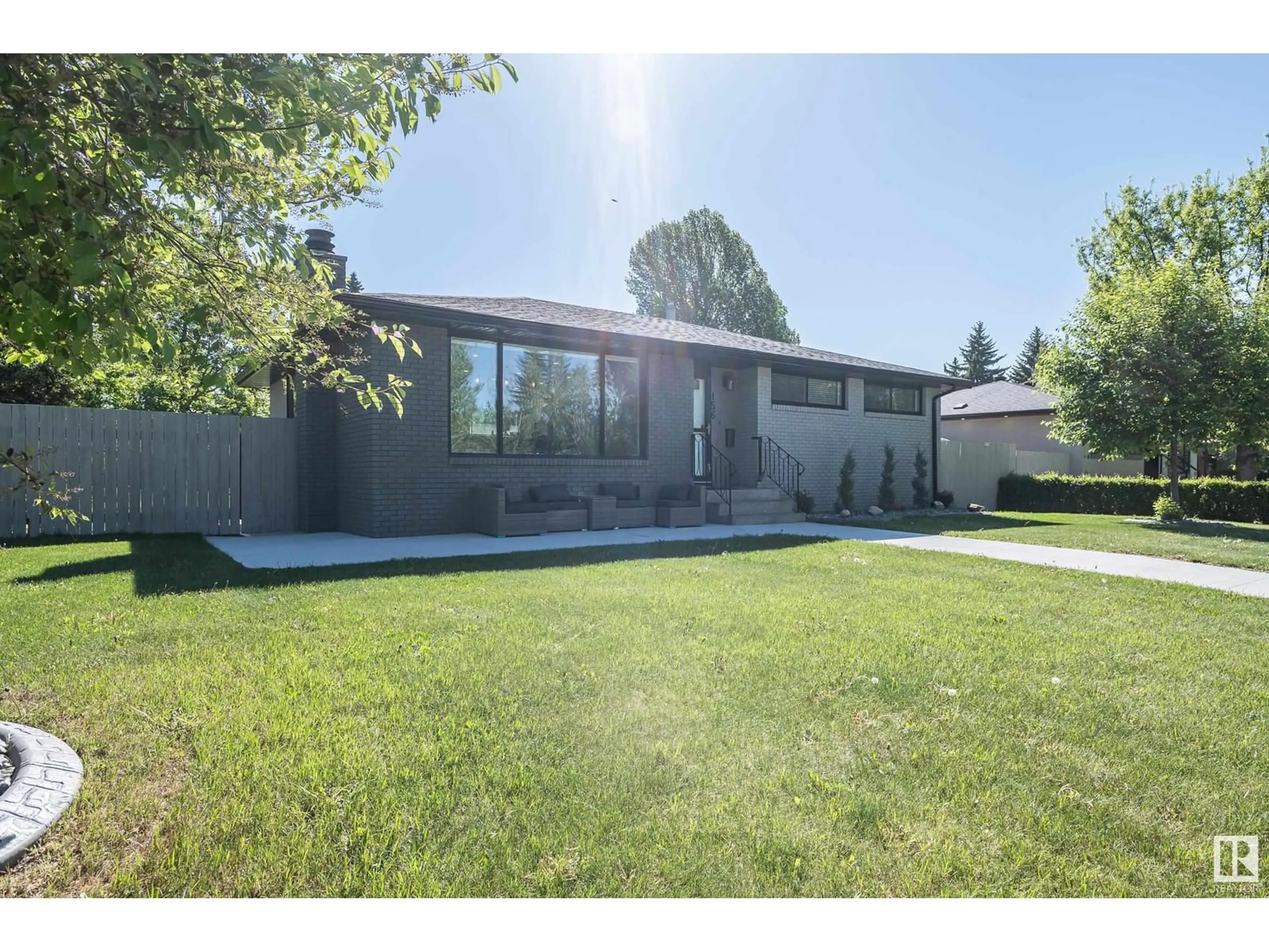 Unknown for 156 LAURIER DR, Edmonton Alberta T5R5P9