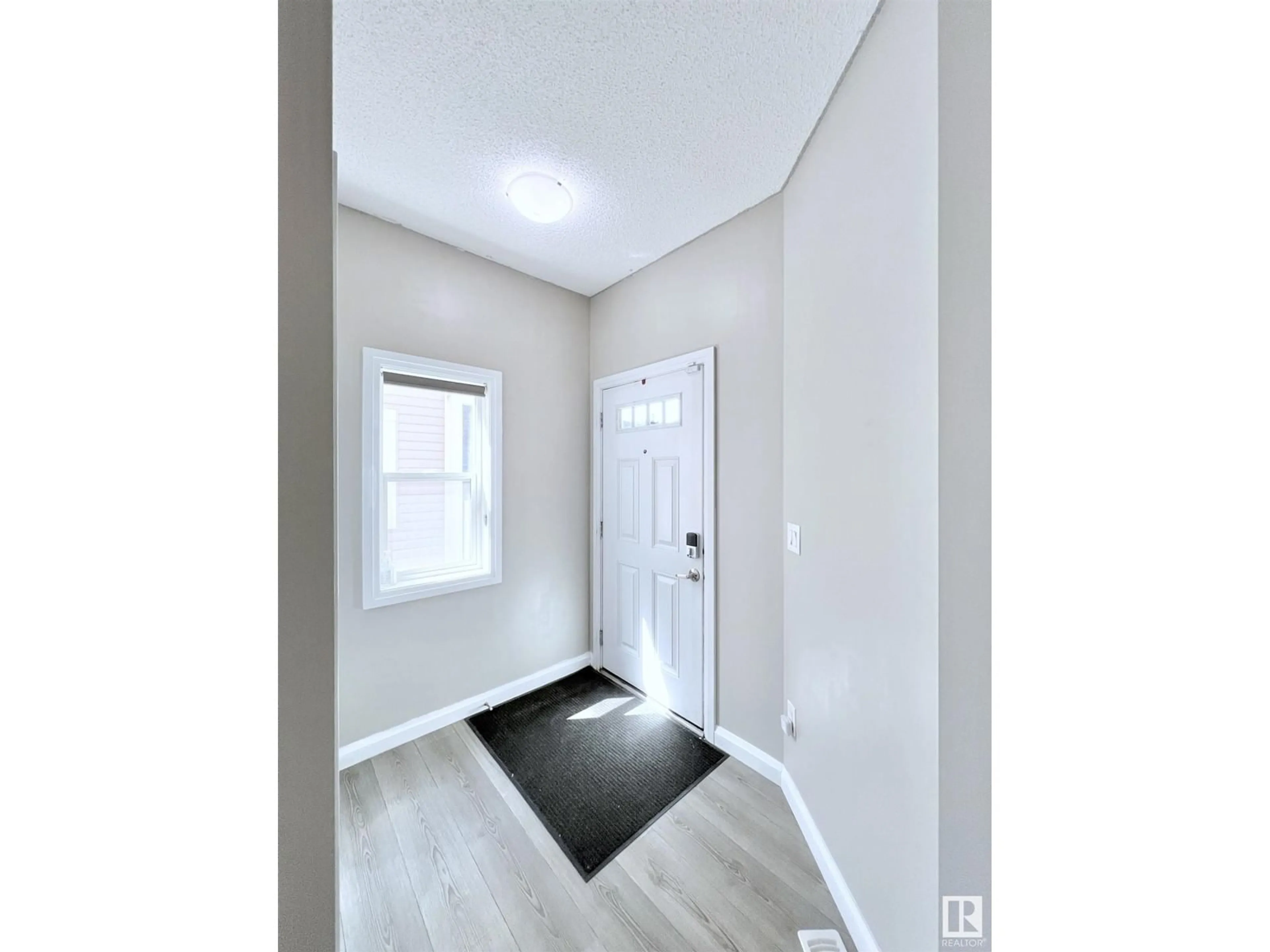 Indoor entryway for 19 3710 ALLAN DR SW, Edmonton Alberta T6W0S7