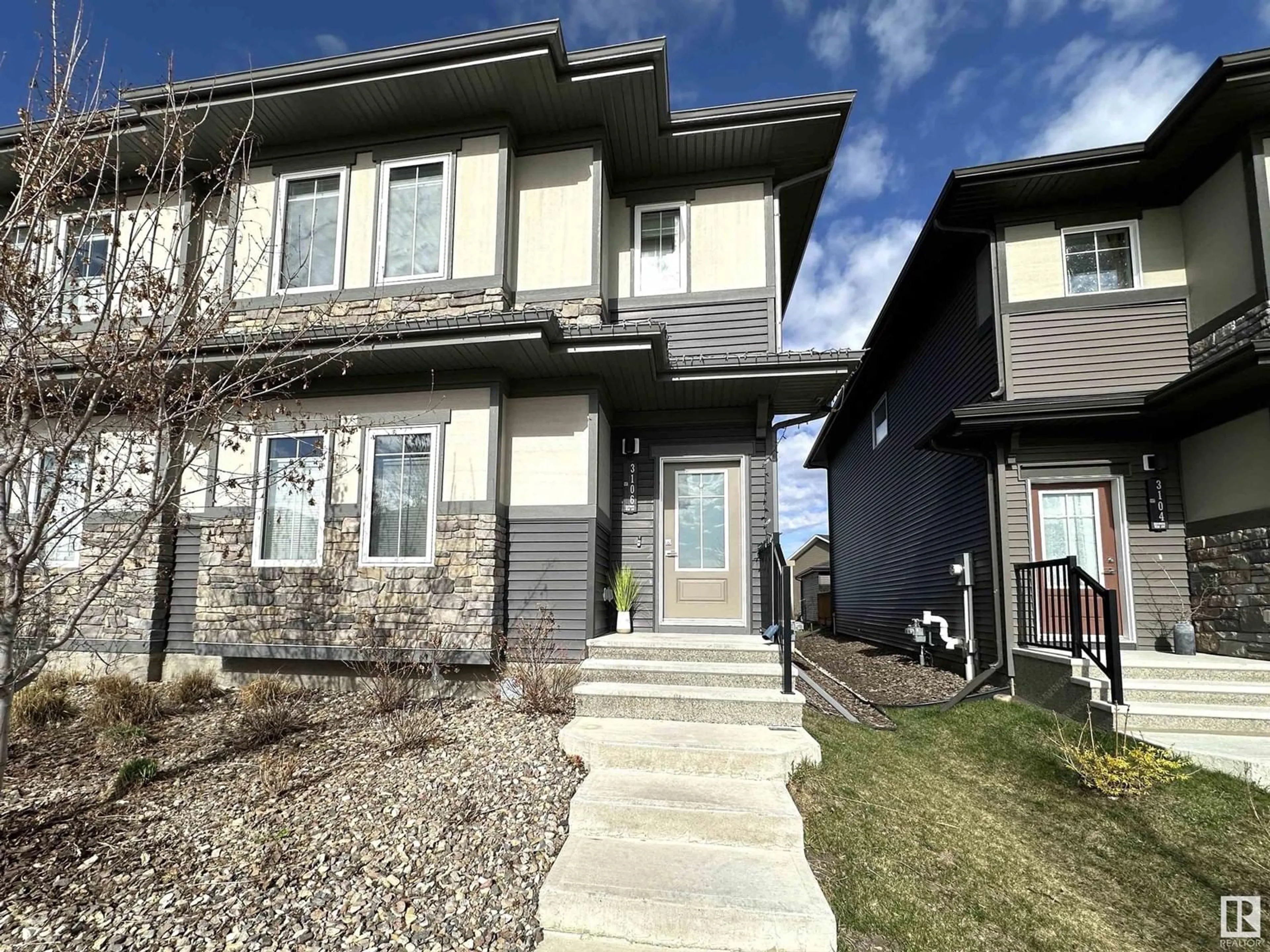 Home with vinyl exterior material, street for 3106 KESWICK WY, Edmonton Alberta T6W3X5